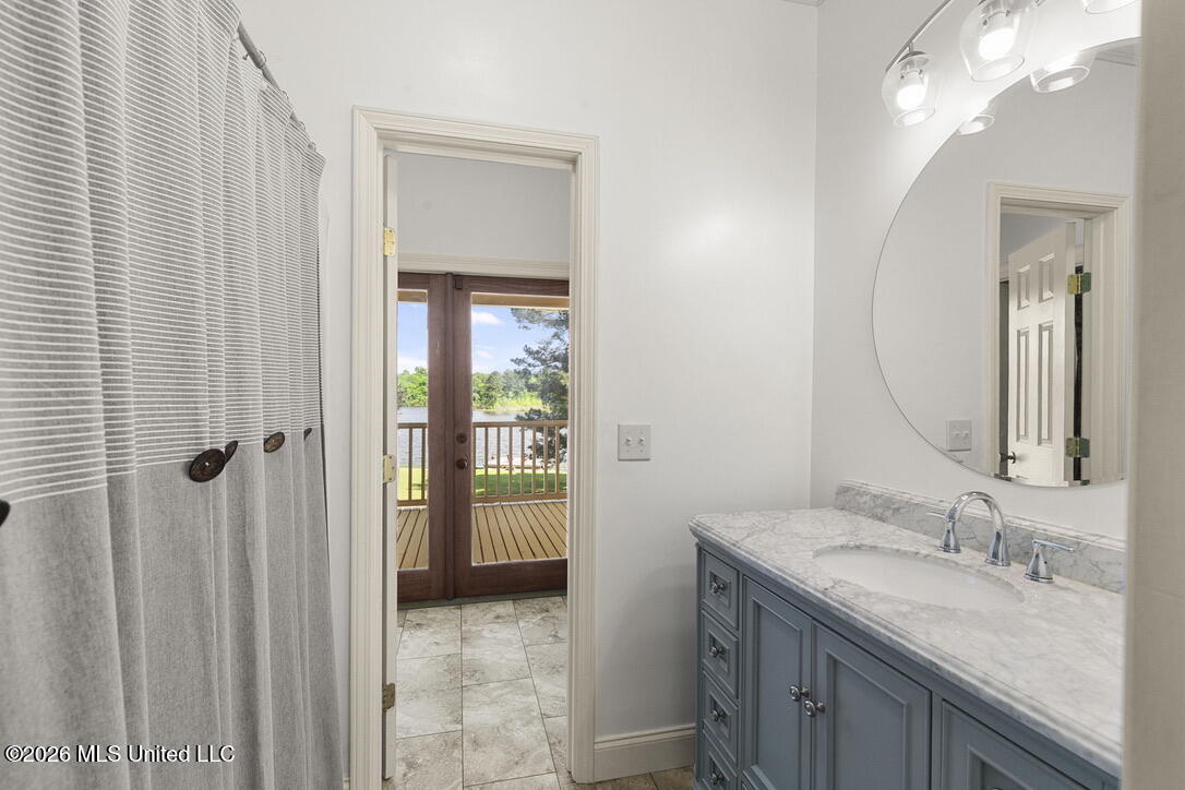 130 Pine Lake Cove Property Photo 30