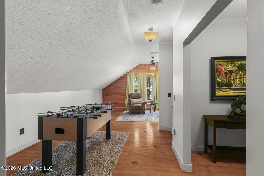 130 Pine Lake Cove Property Photo 35
