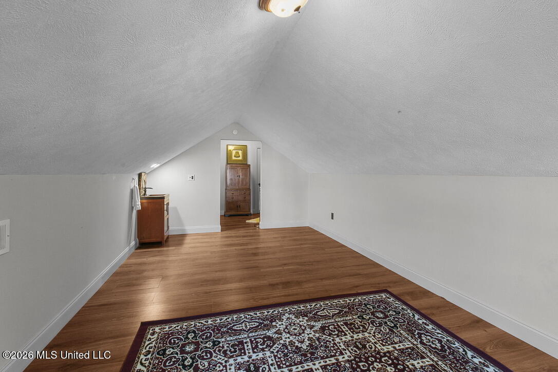 130 Pine Lake Cove Property Photo 39