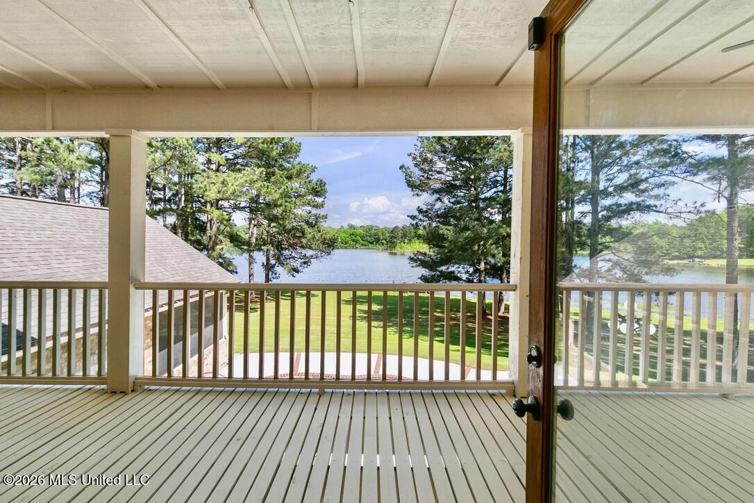 130 Pine Lake Cove Property Photo 40