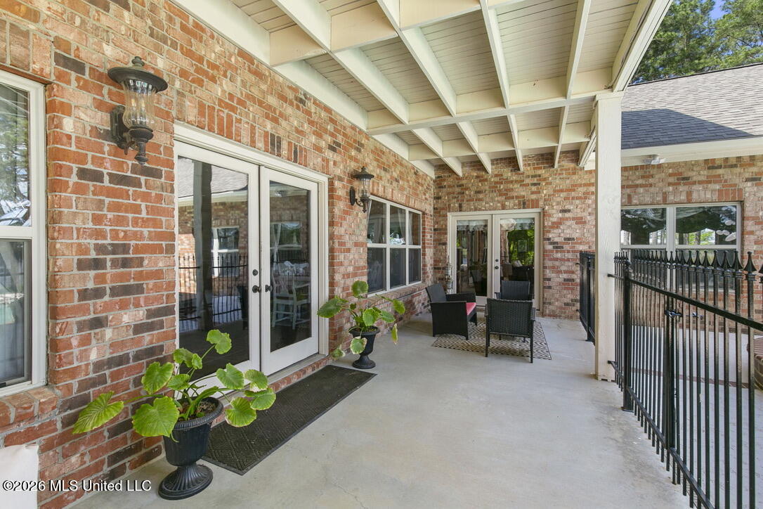130 Pine Lake Cove Property Photo 45