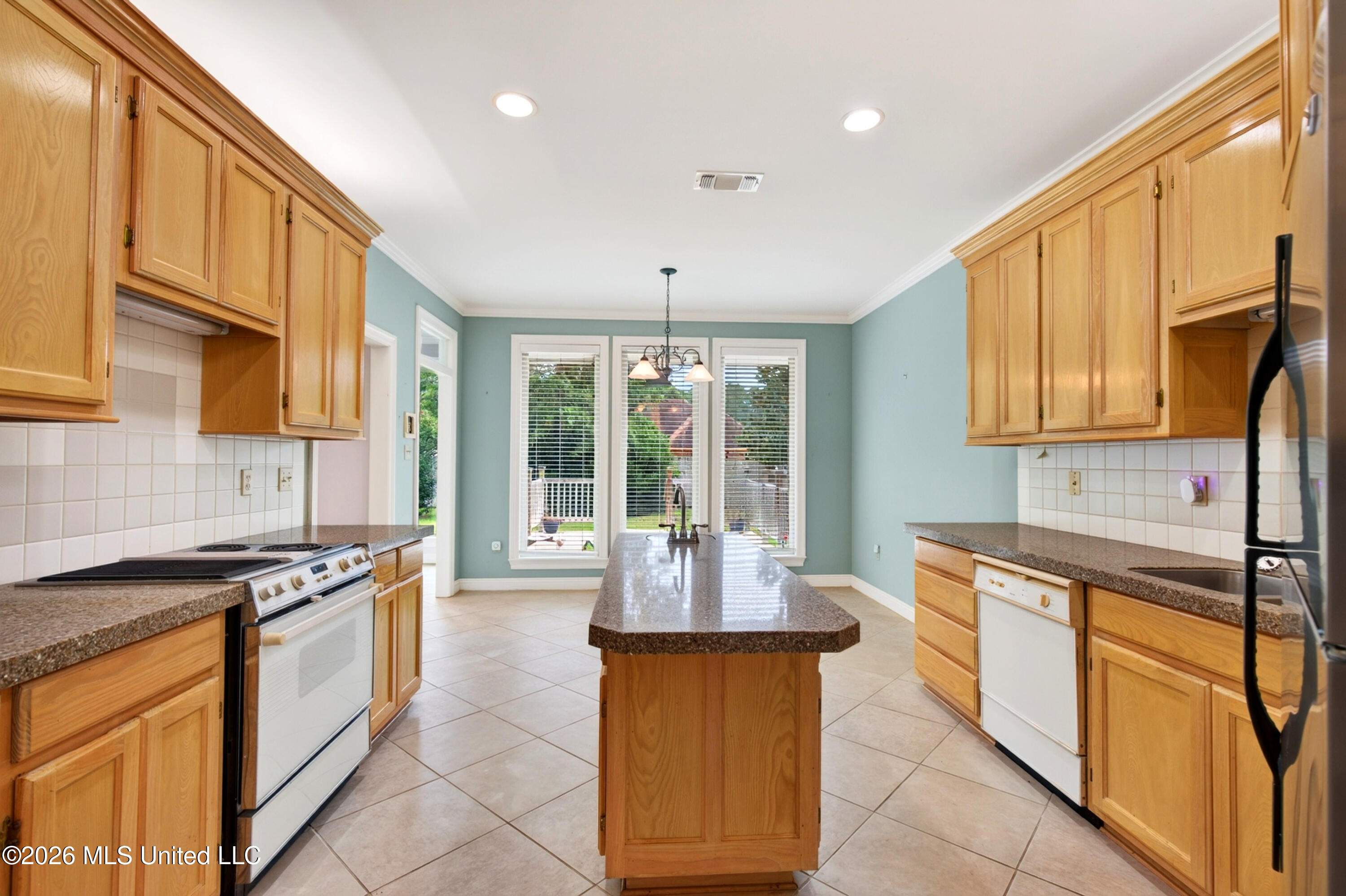 2579 Rue Palafox Property Photo 16