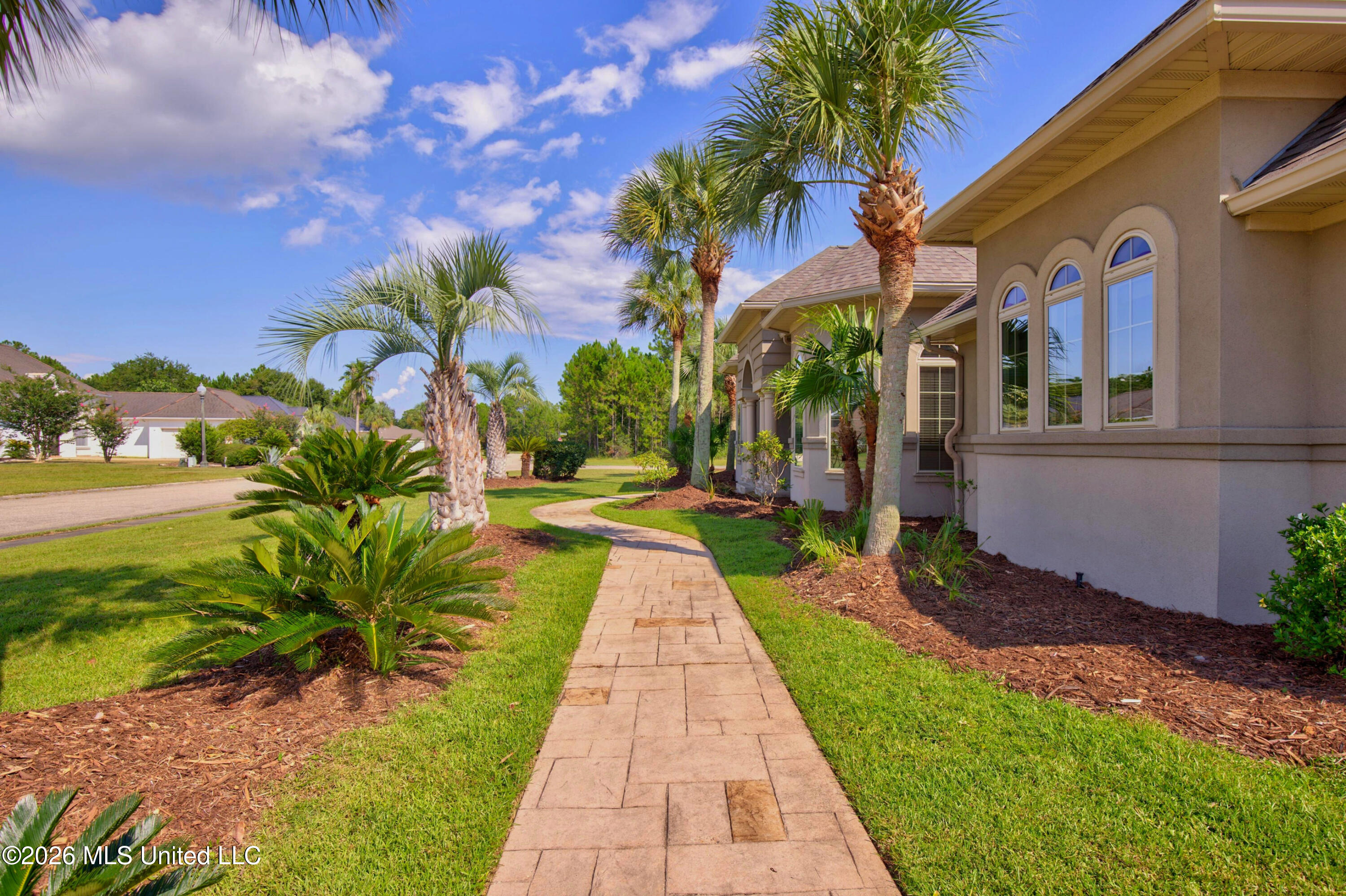 4004 Players Cove Property Photo 8