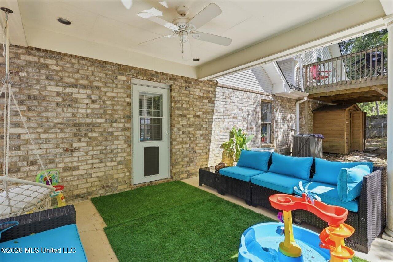 429 Vining Court Property Photo 24