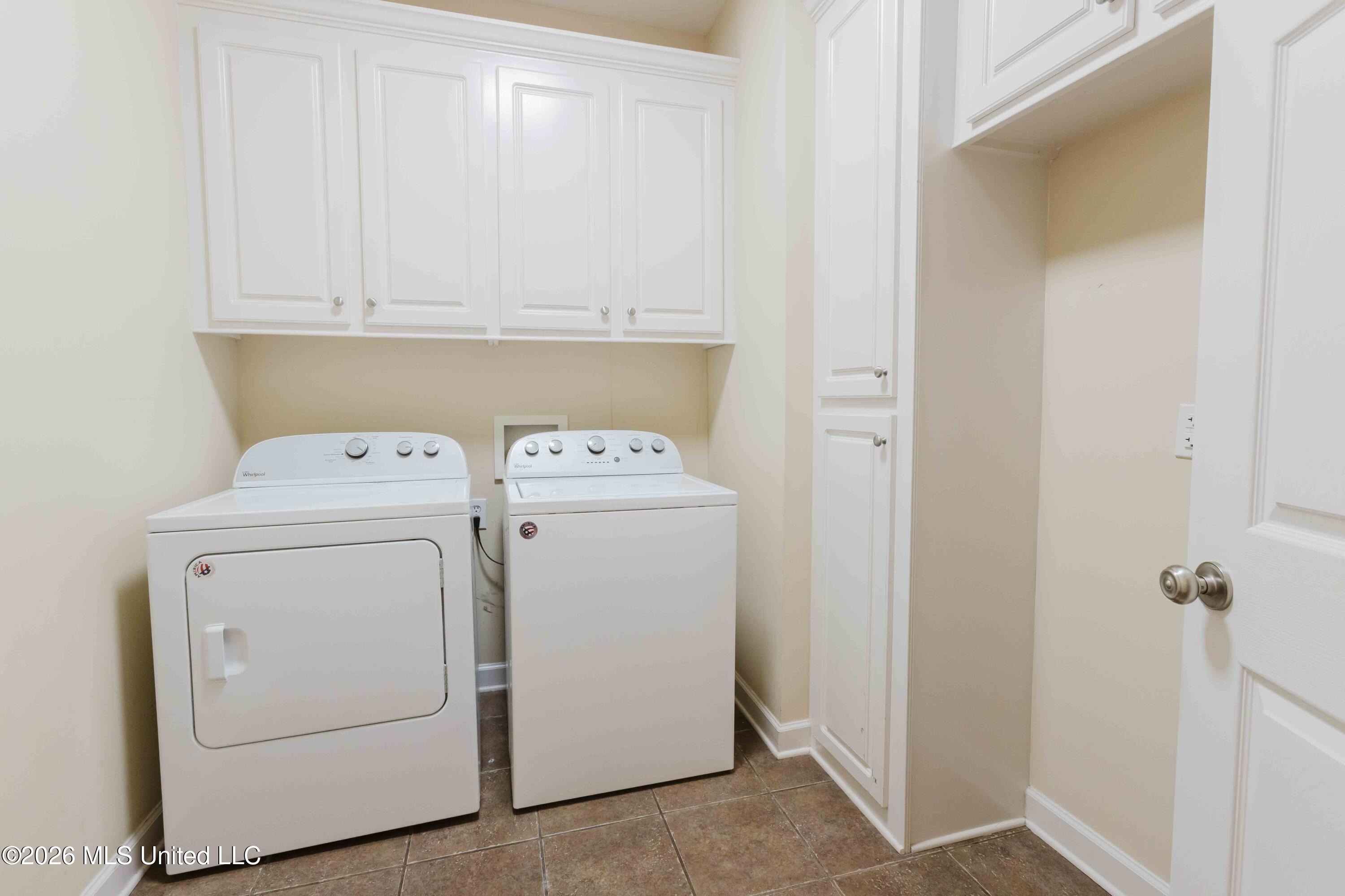 120 Susan Lane Property Photo 13