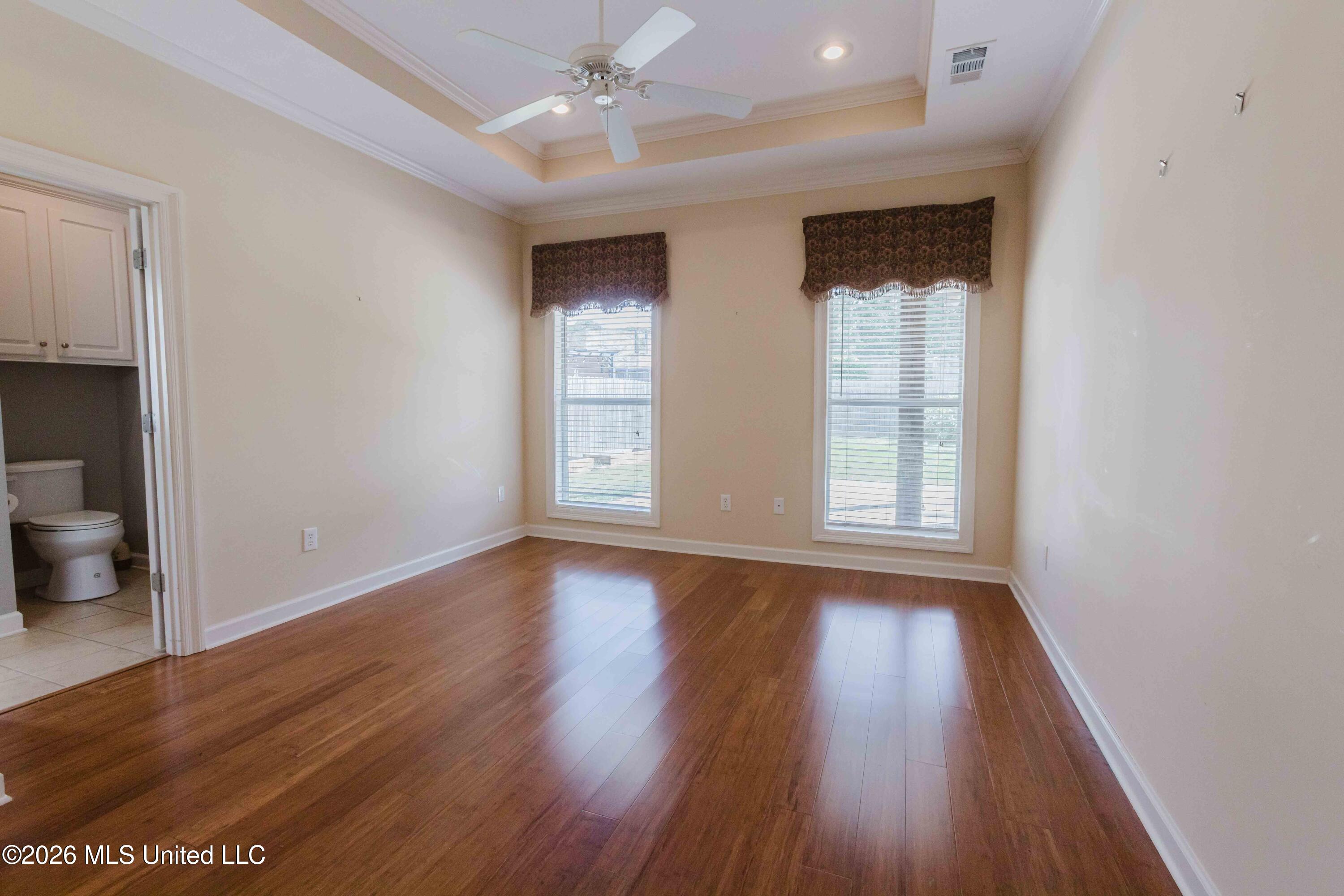 120 Susan Lane Property Photo 21