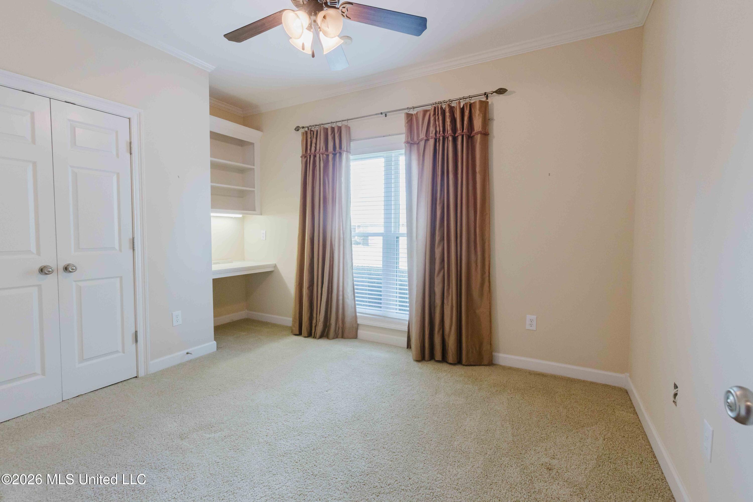 120 Susan Lane Property Photo 31