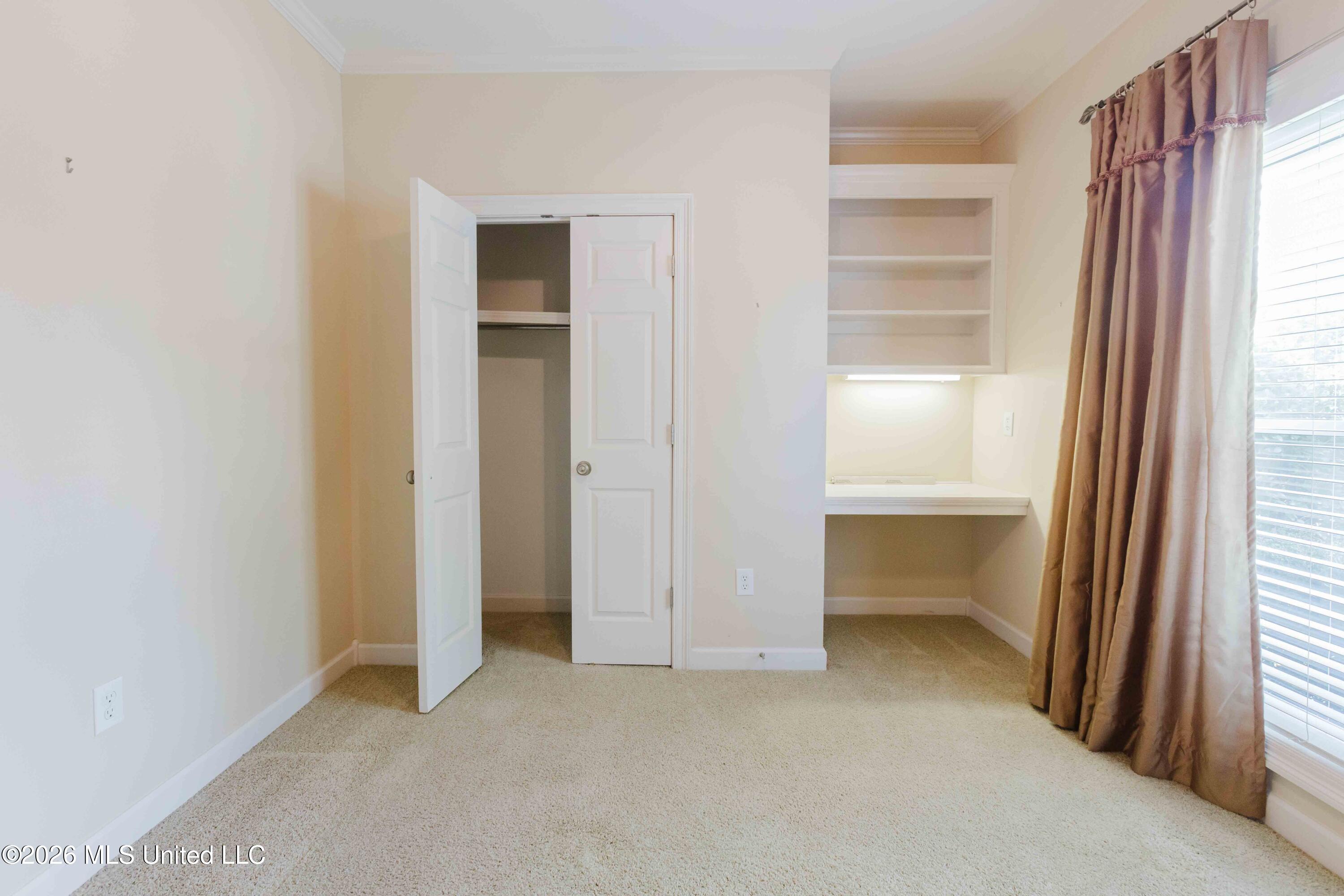 120 Susan Lane Property Photo 32