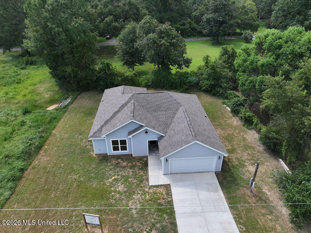 5017 Couch Street Property Photo 1