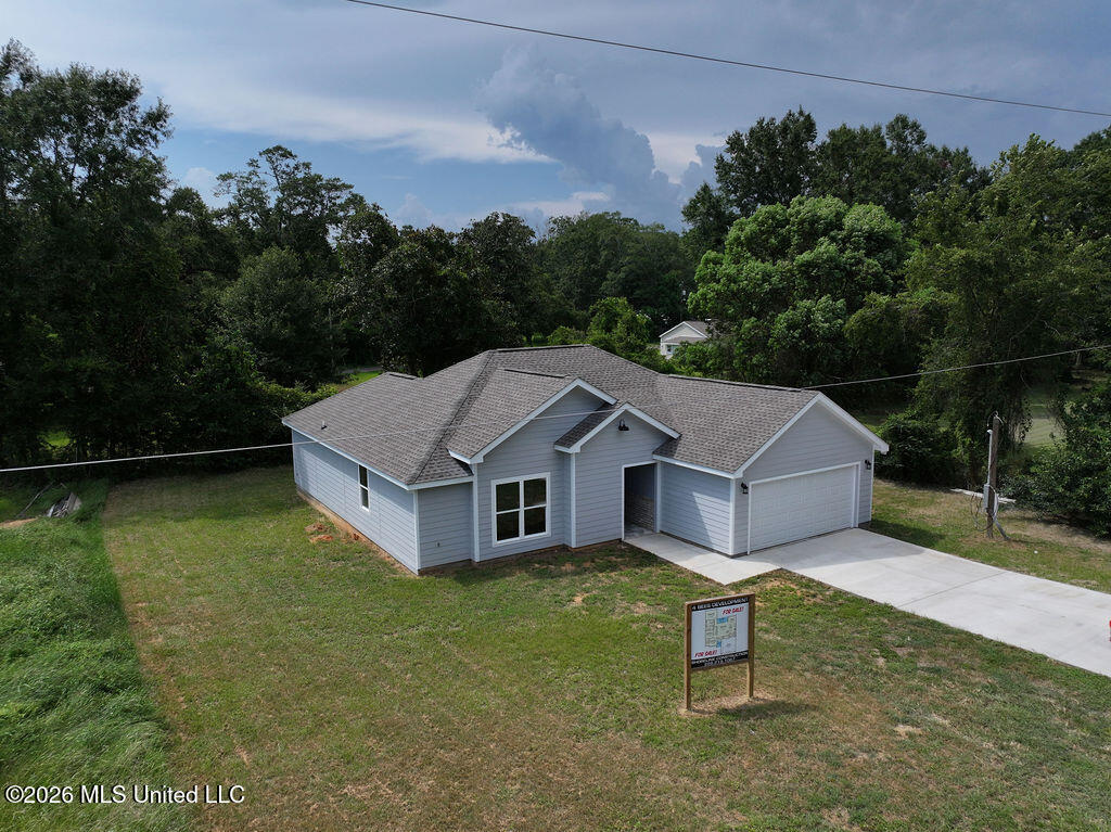 5017 Couch Street Property Photo 3