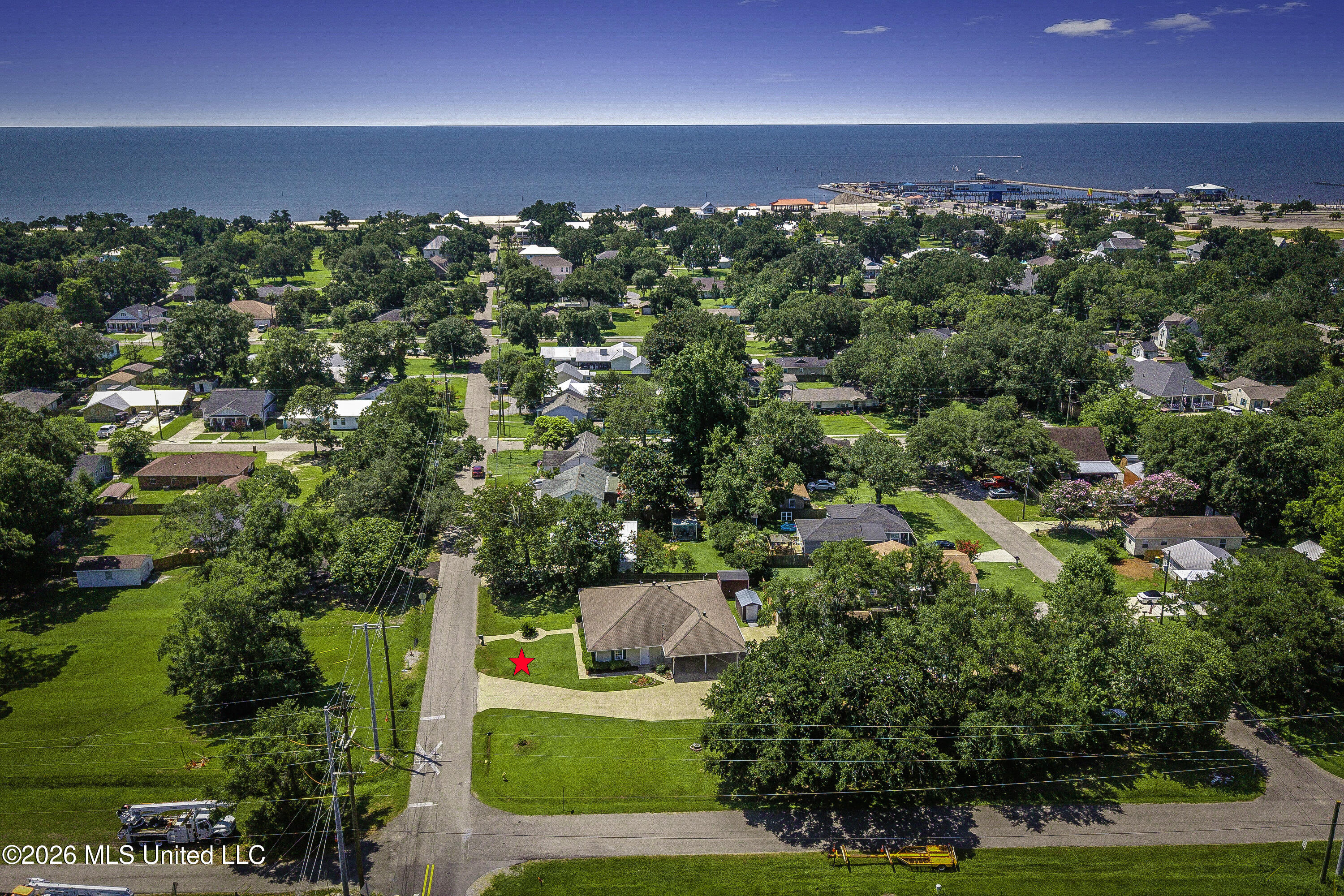 100 S Nicholson Avenue Property Photo 2