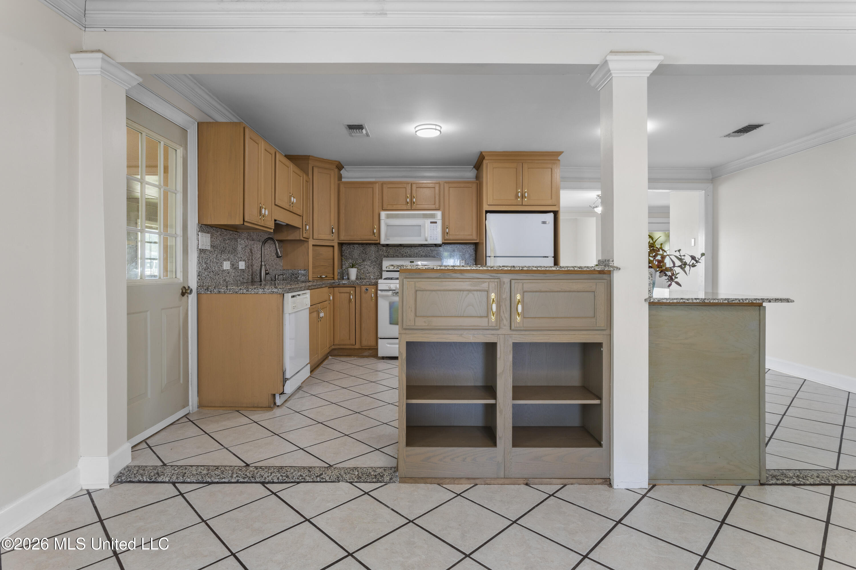 100 S Nicholson Avenue Property Photo 17