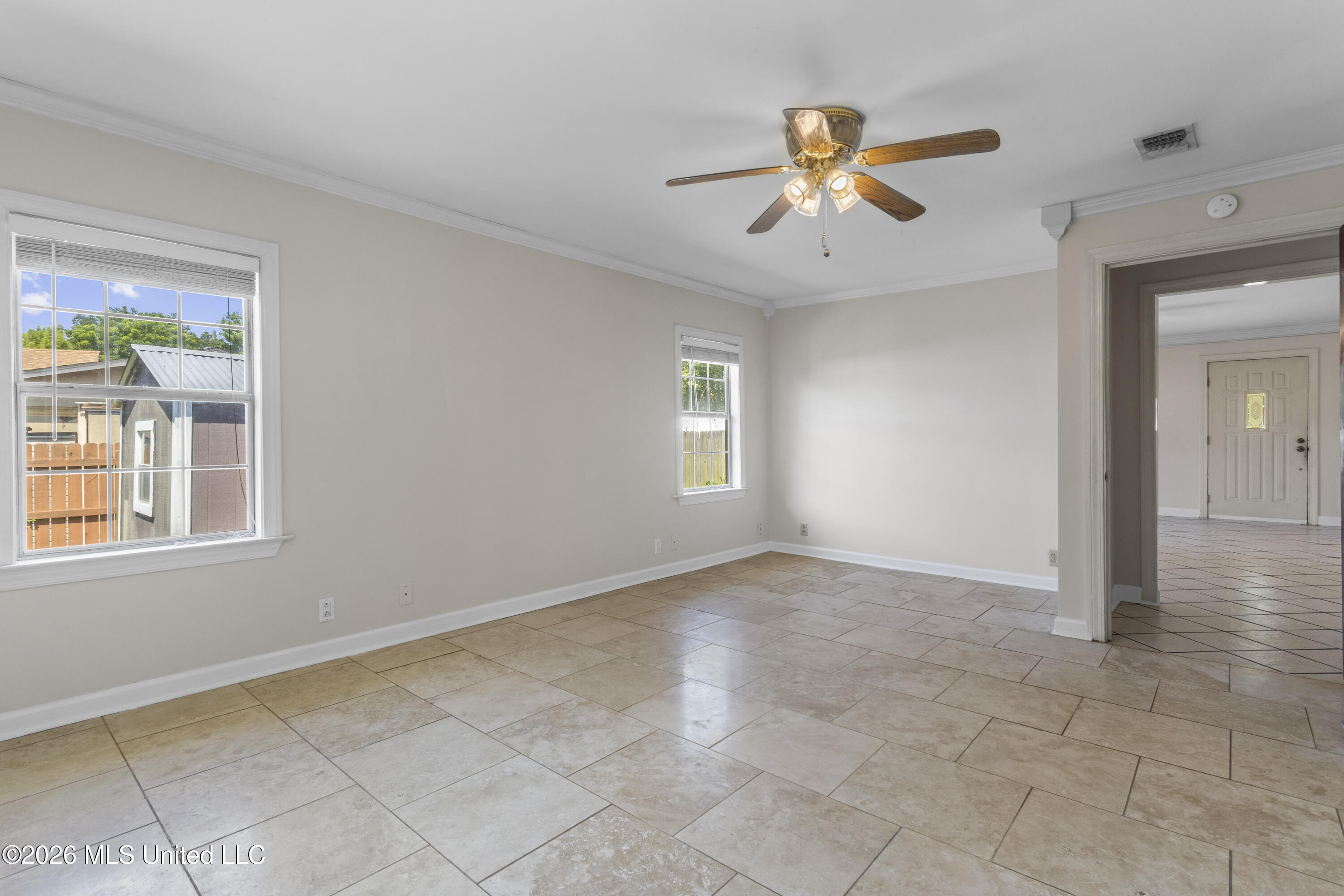 100 S Nicholson Avenue Property Photo 21