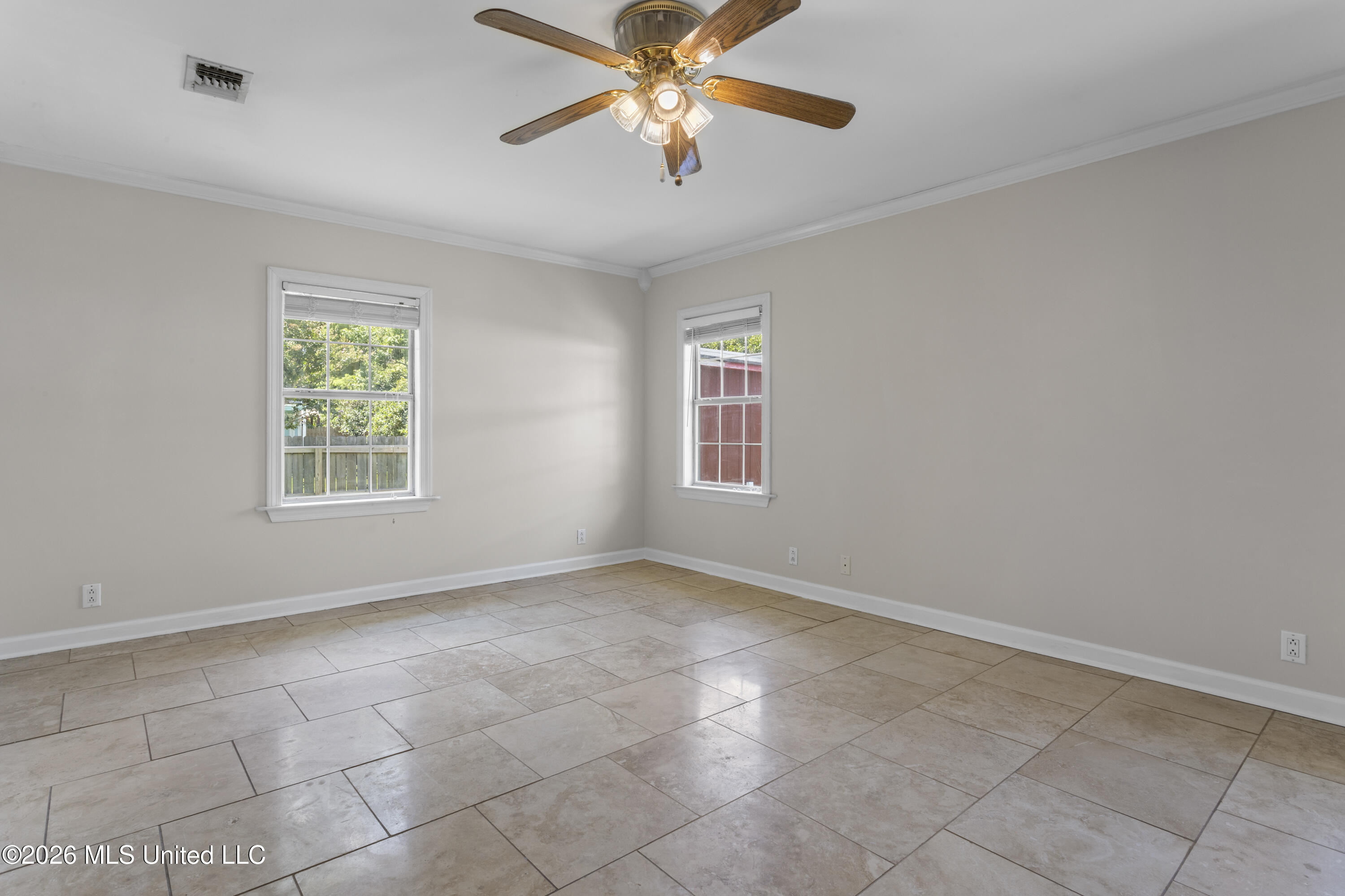 100 S Nicholson Avenue Property Photo 22
