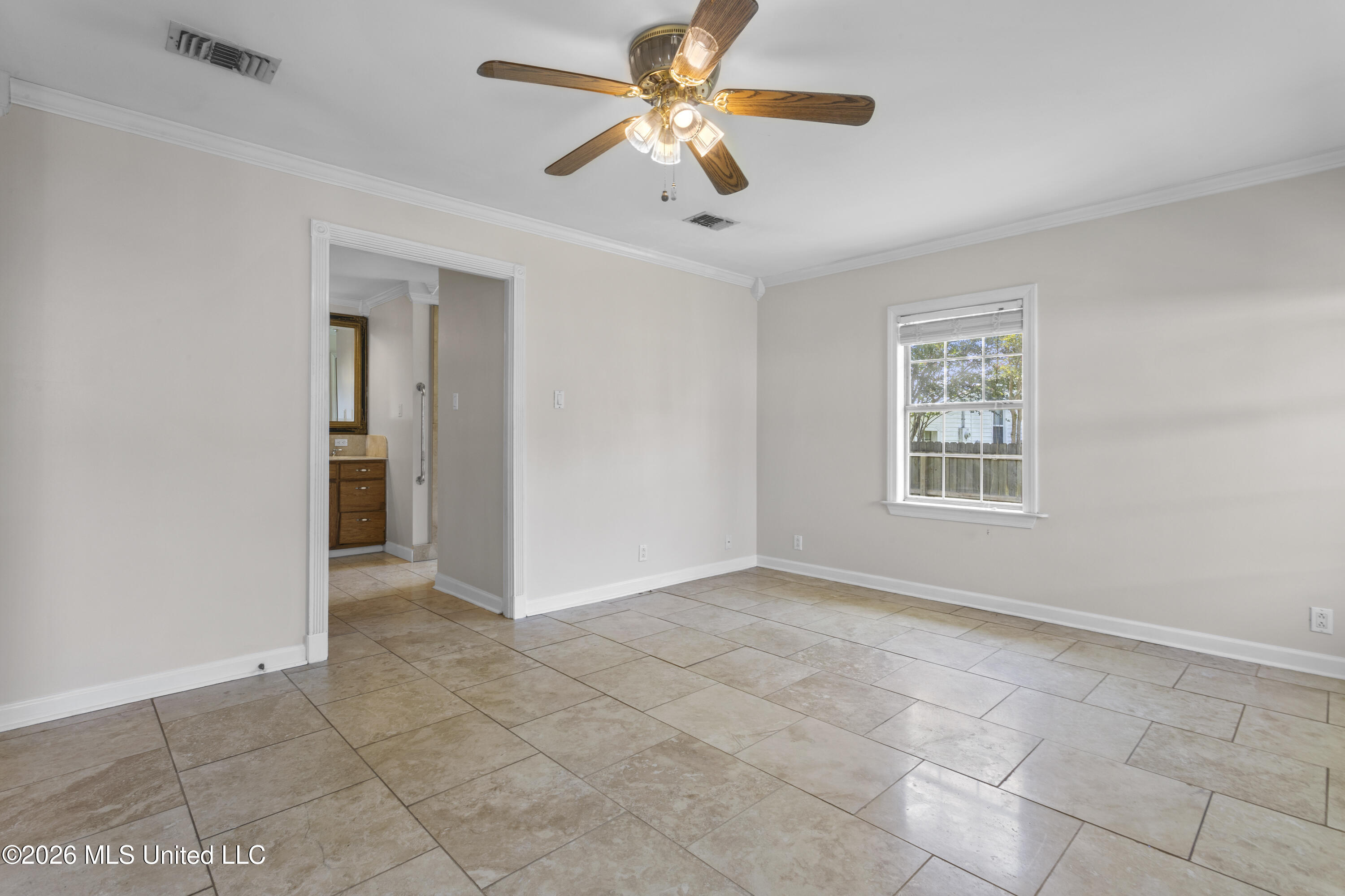 100 S Nicholson Avenue Property Photo 23