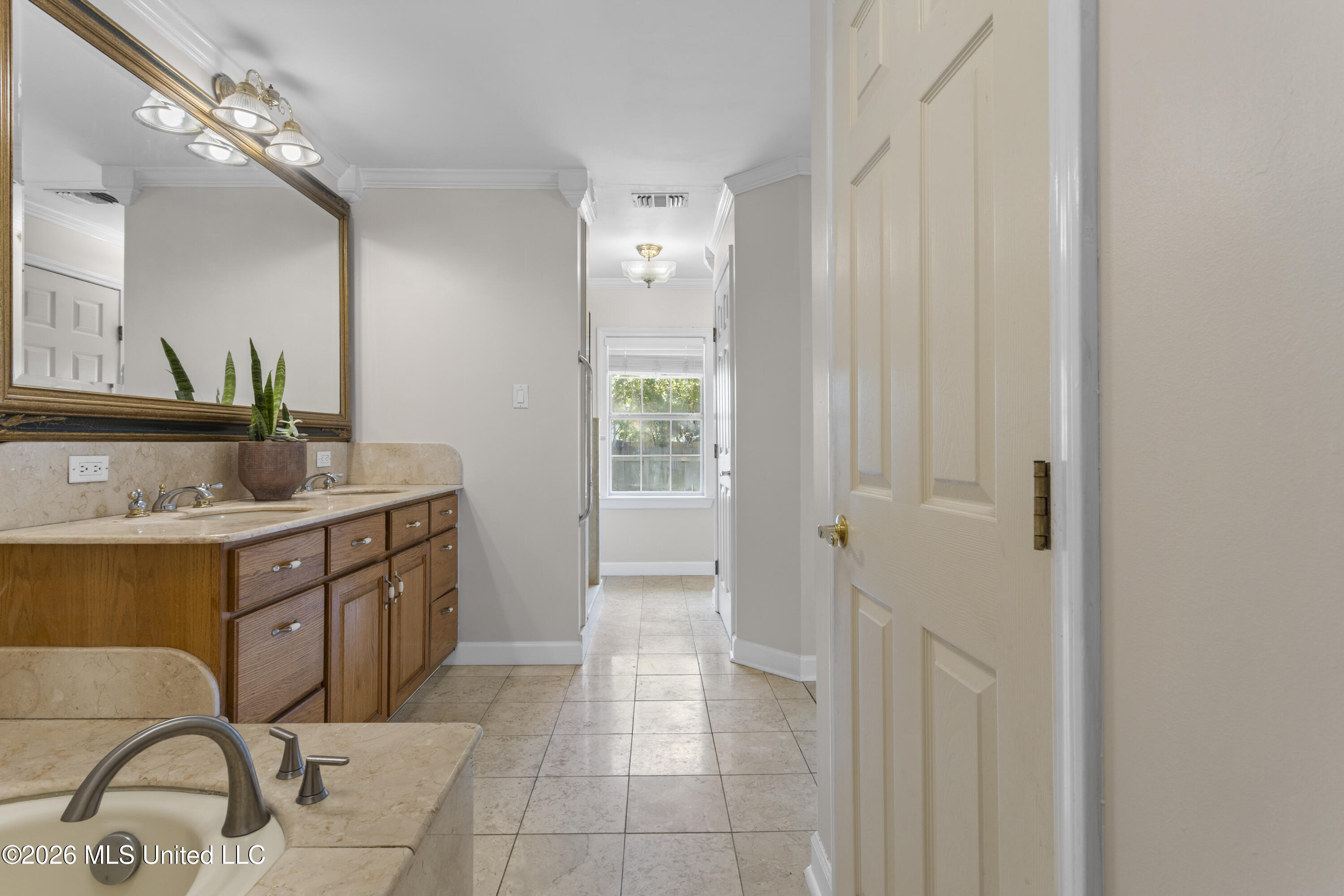 100 S Nicholson Avenue Property Photo 26
