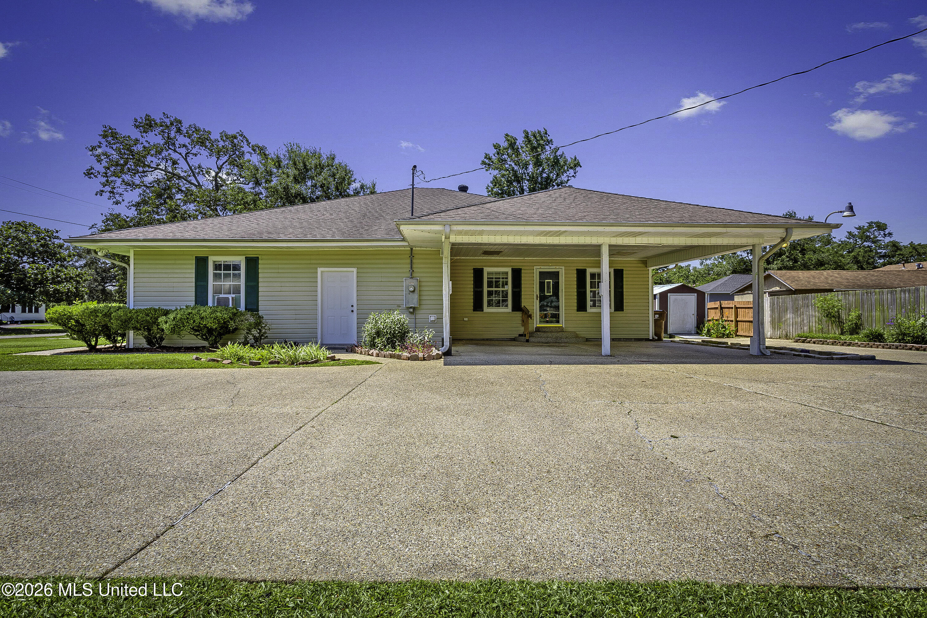100 S Nicholson Avenue Property Photo 38