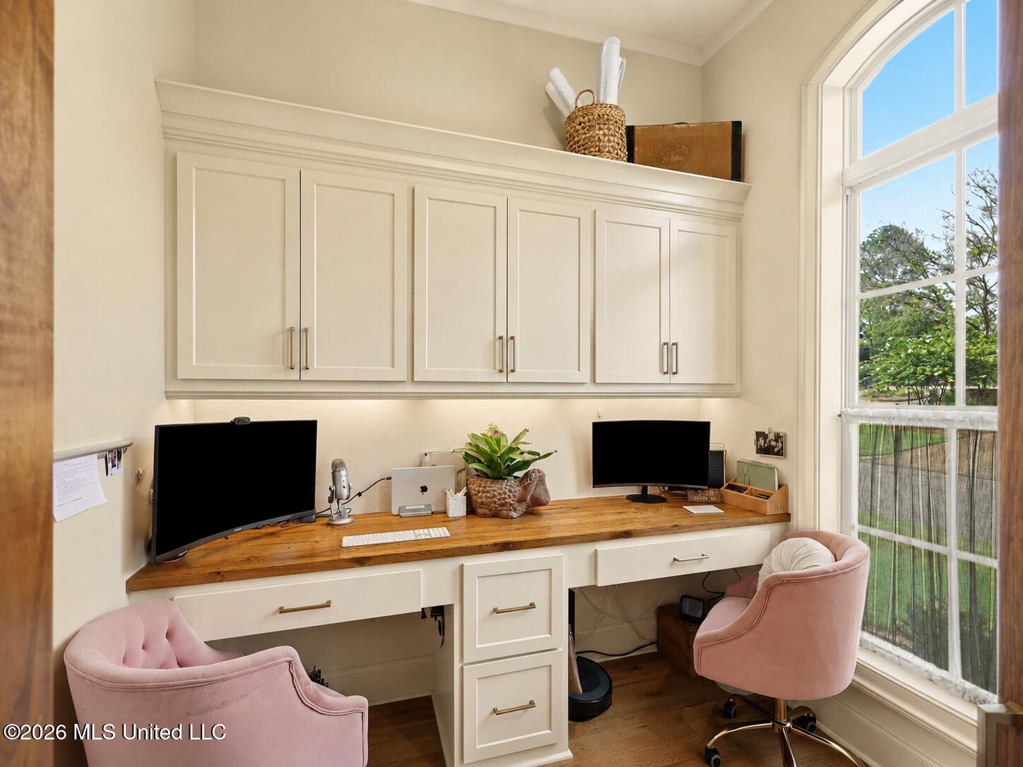 103 Summers Lane Property Photo 15