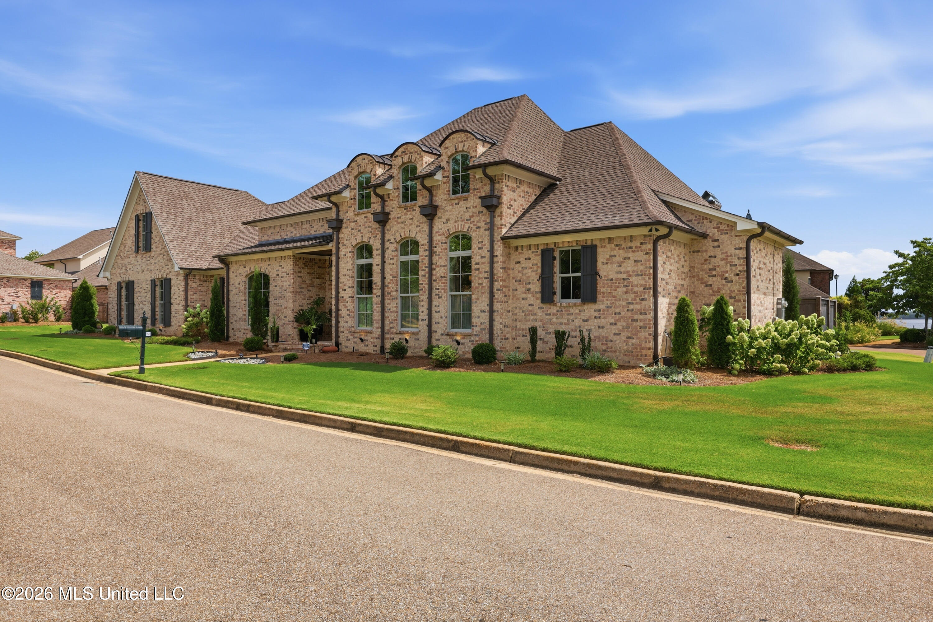 103 Summers Lane Property Photo 31