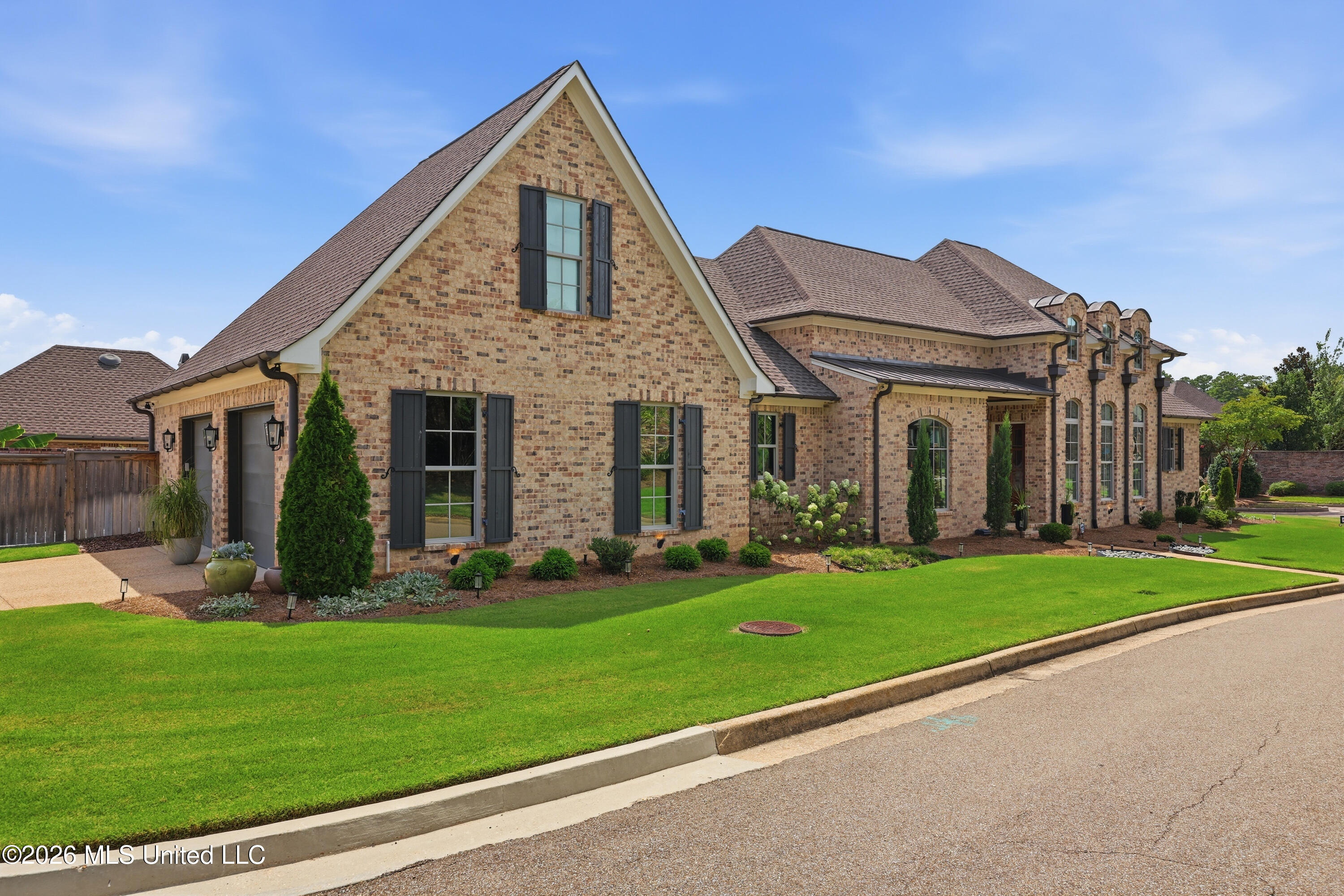 103 Summers Lane Property Photo 33
