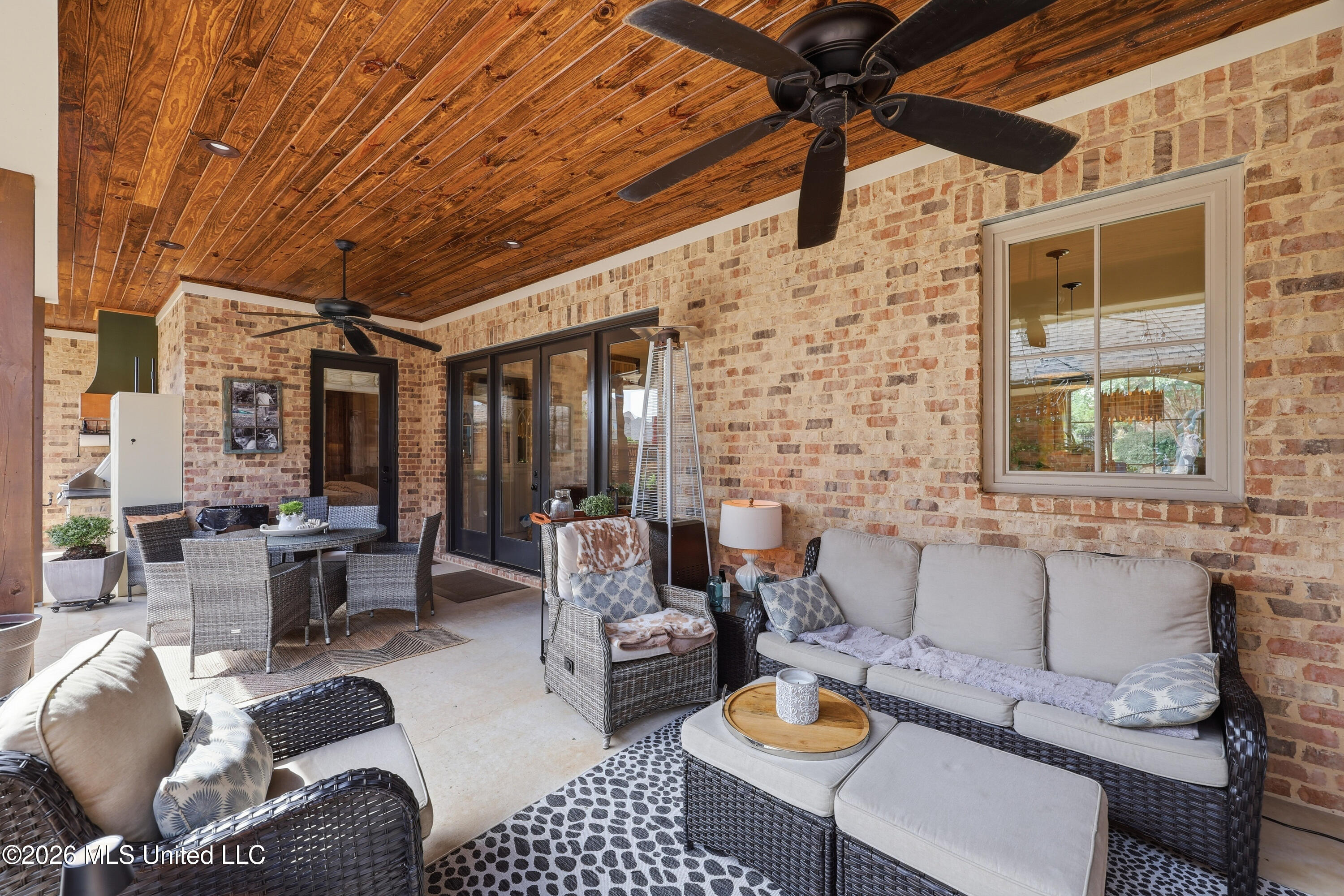 103 Summers Lane Property Photo 43
