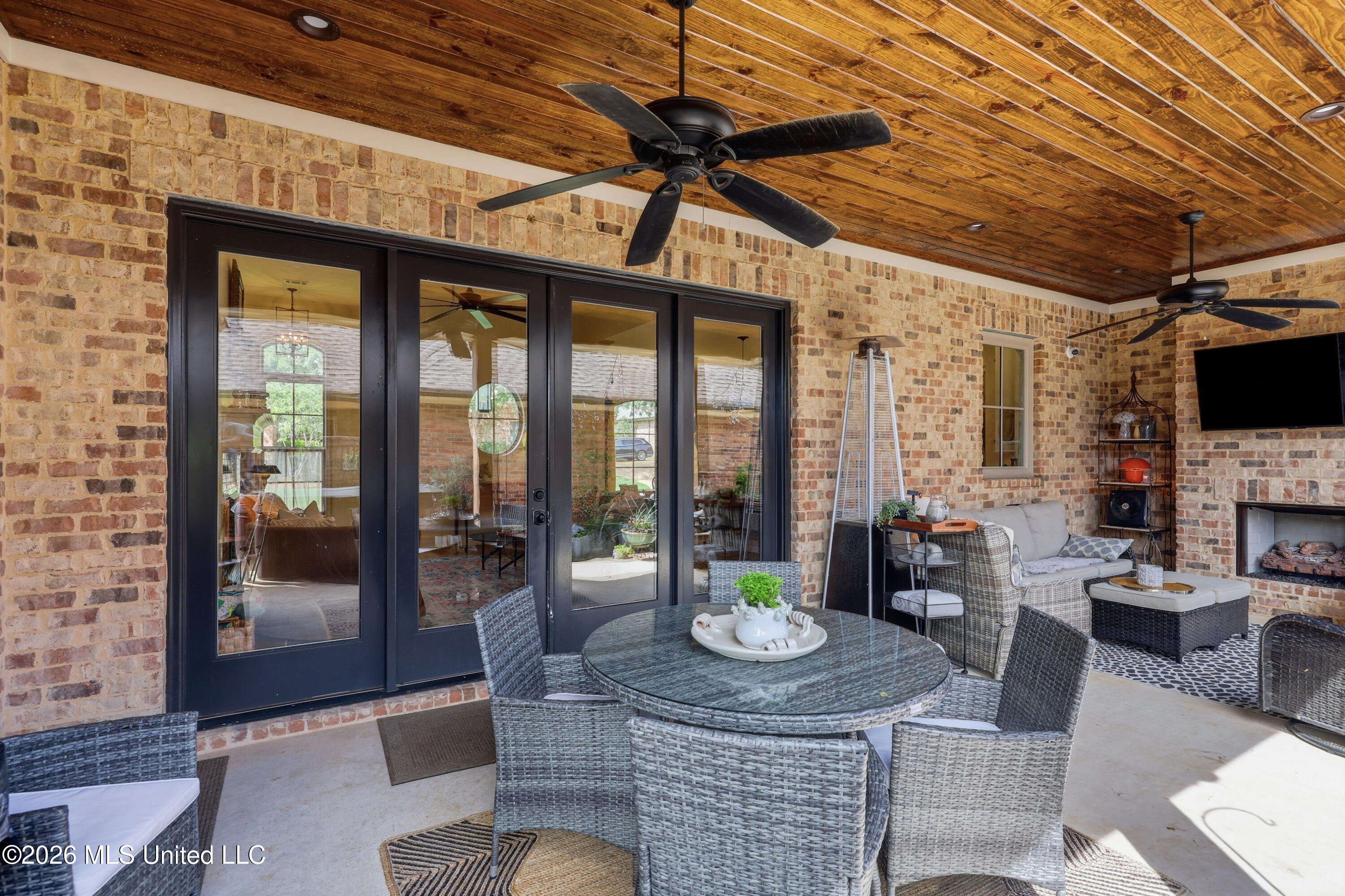 103 Summers Lane Property Photo 45