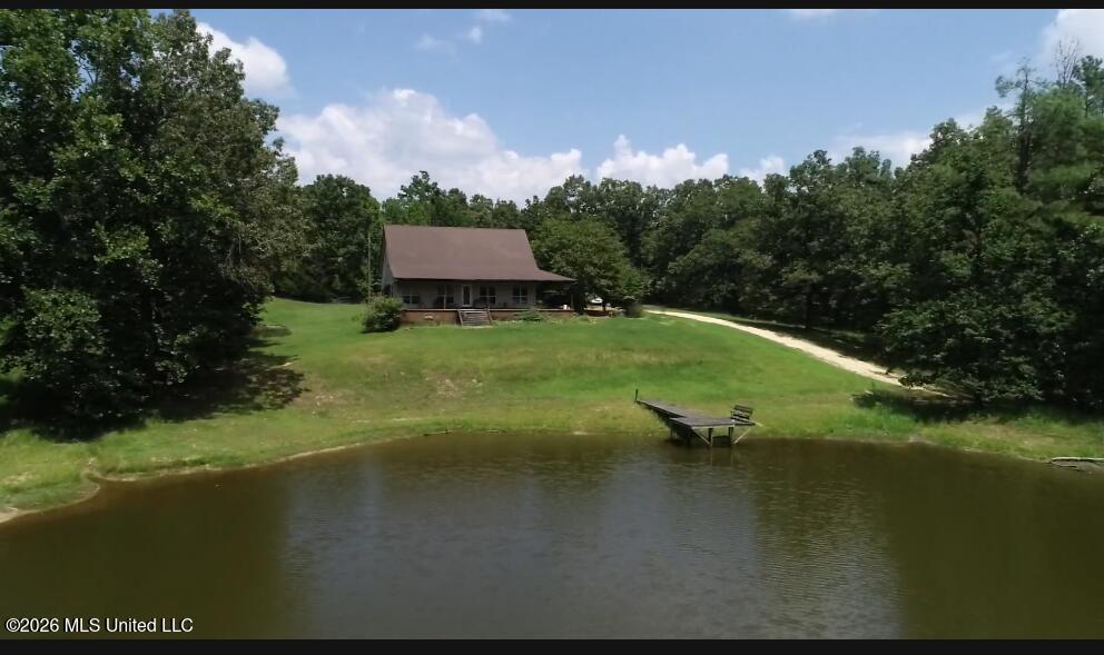 1055 Hays Crossing Property Photo 1