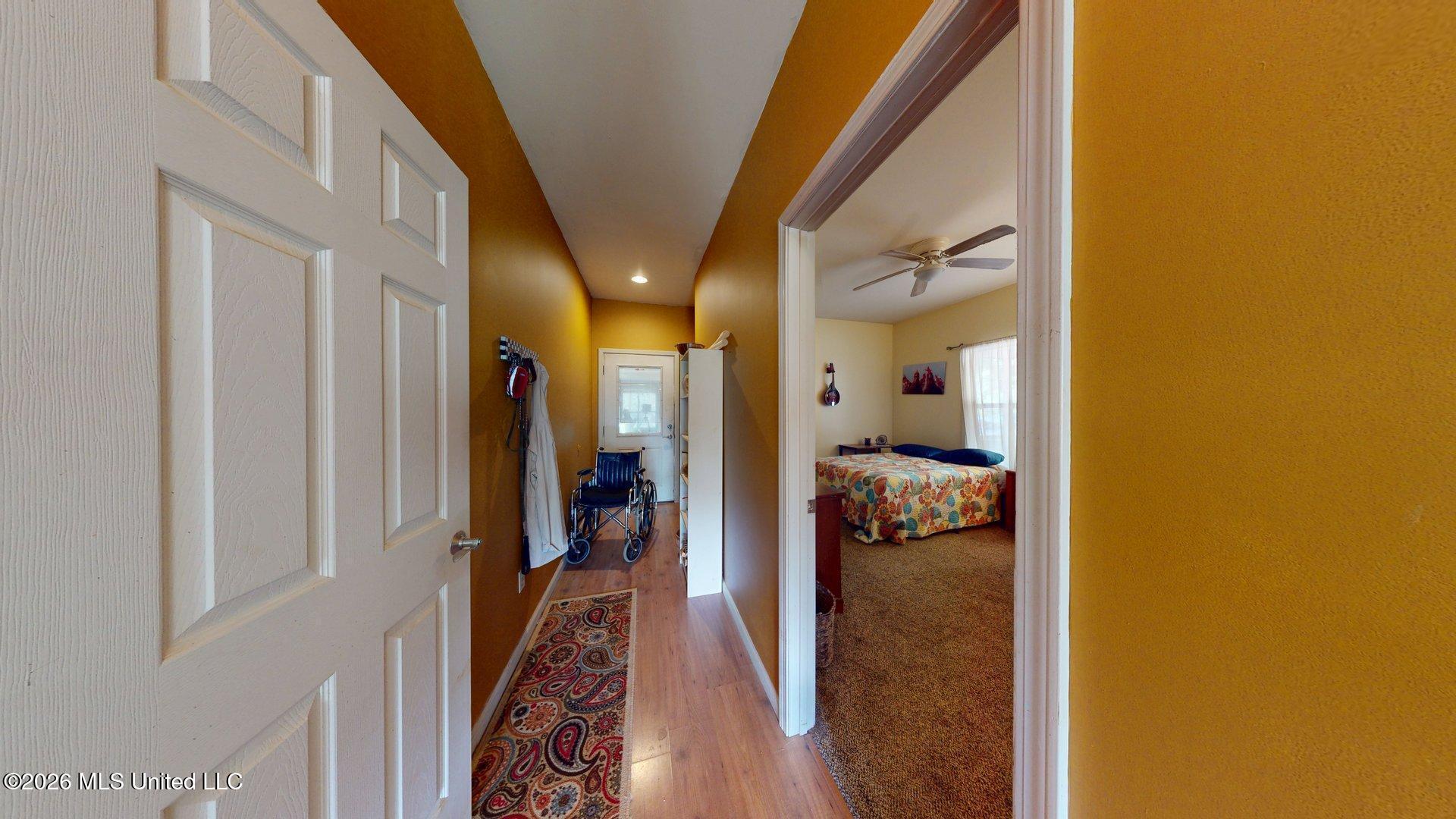 1055 Hays Crossing Property Photo 13