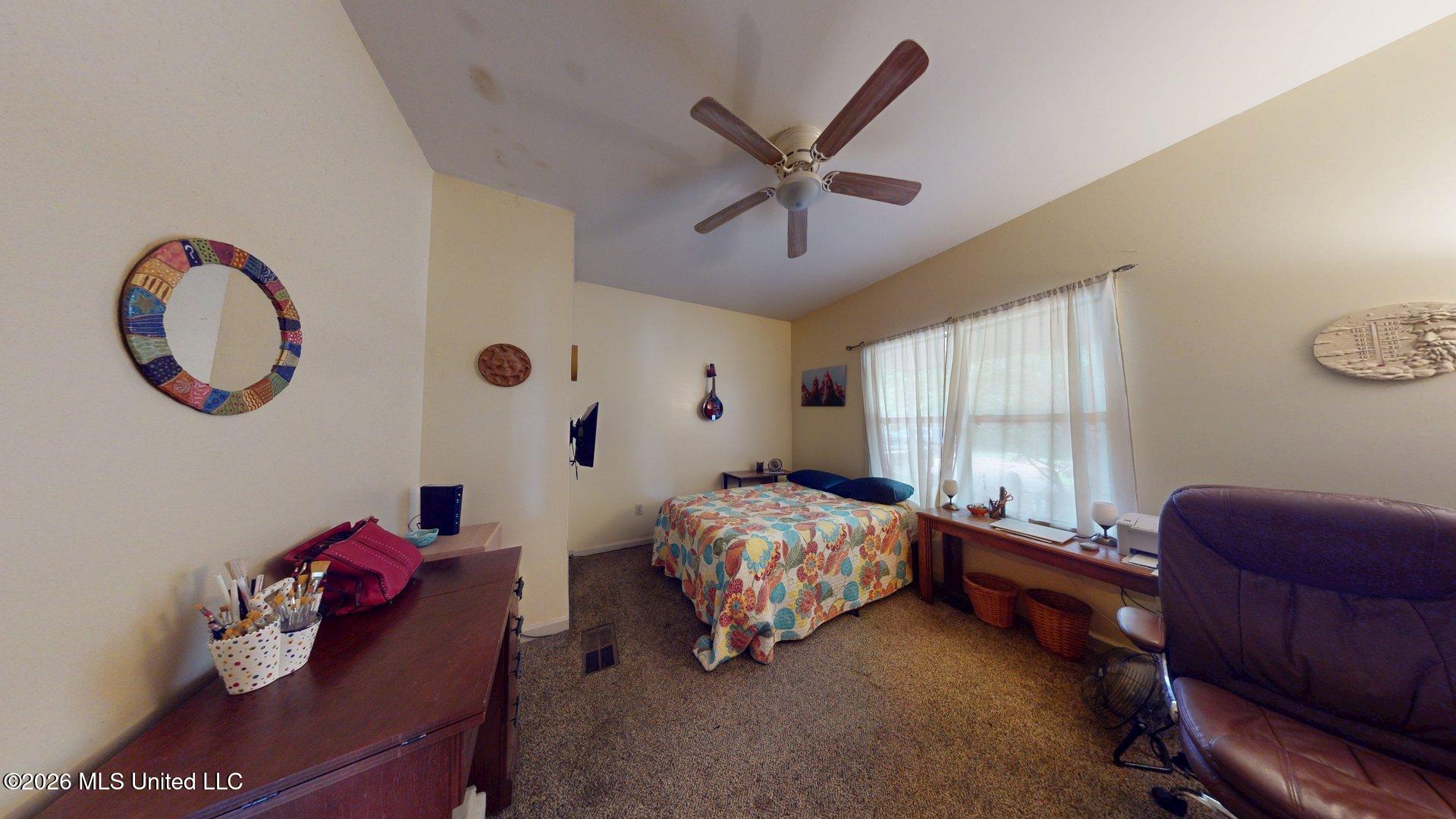 1055 Hays Crossing Property Photo 16