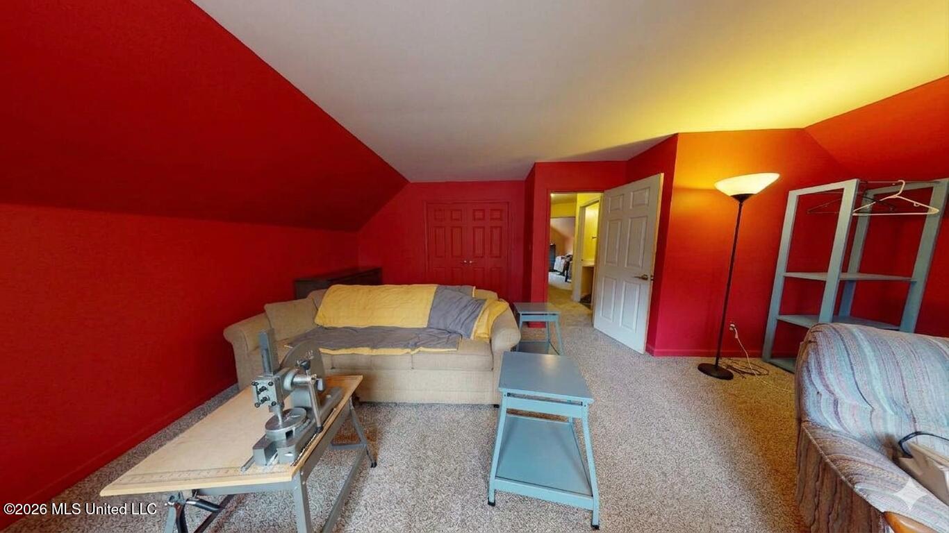 1055 Hays Crossing Property Photo 19