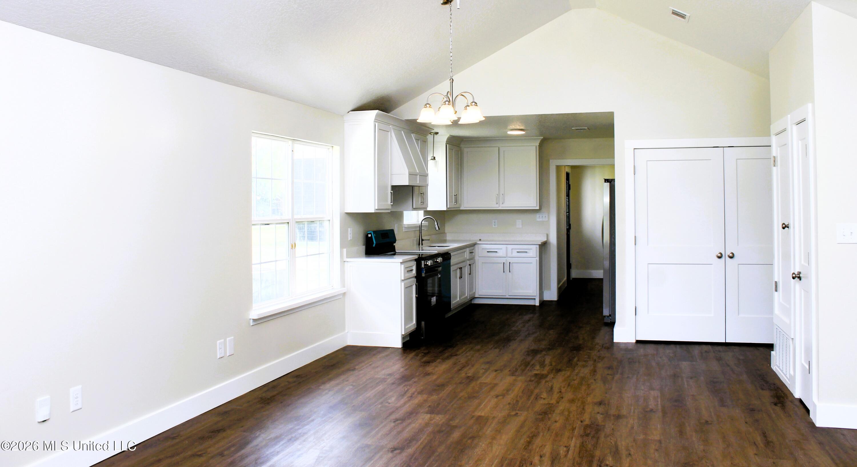 24900 Highway 613 Property Photo 7