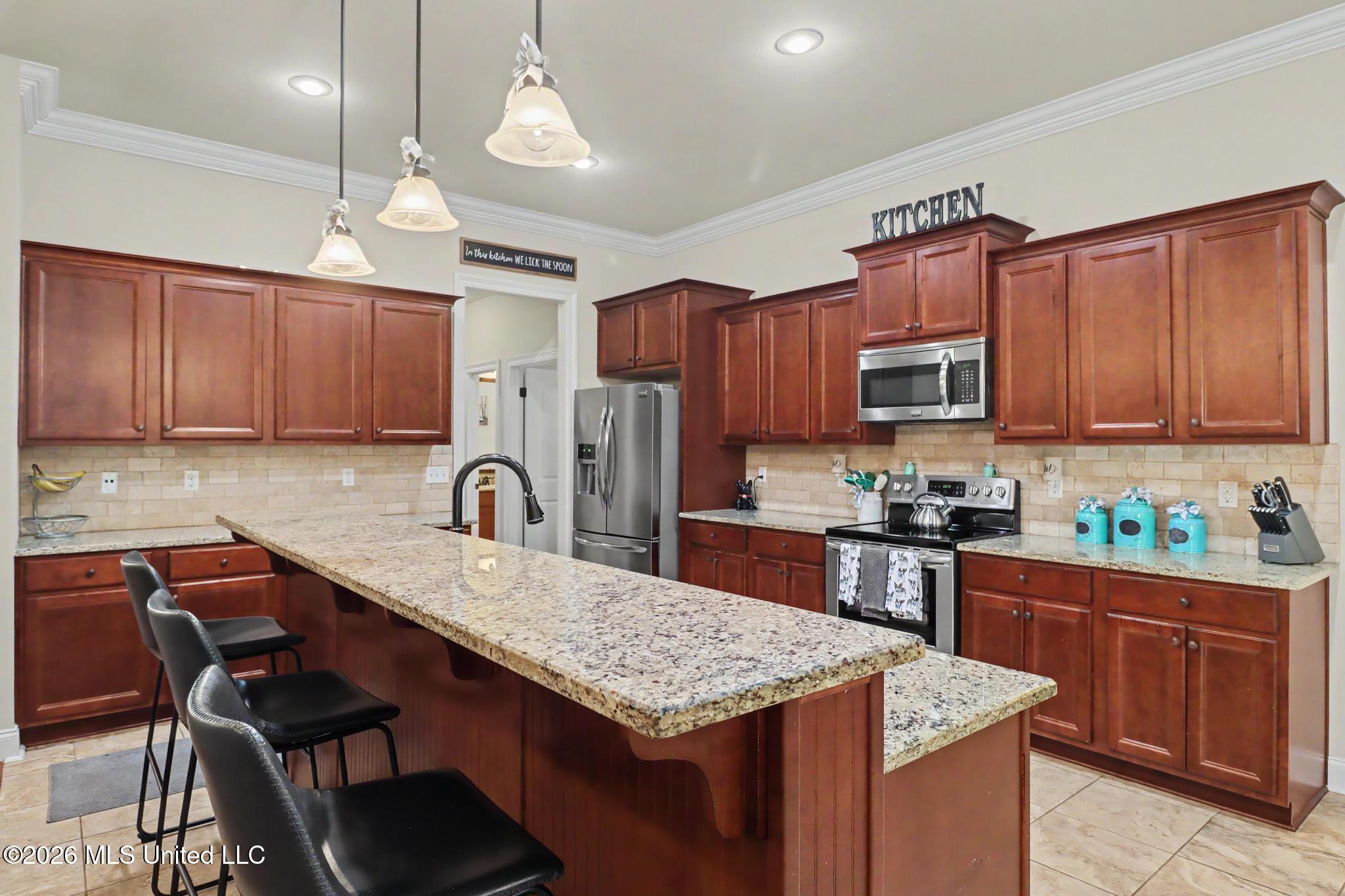 12930 Hebert Cove Property Photo 6