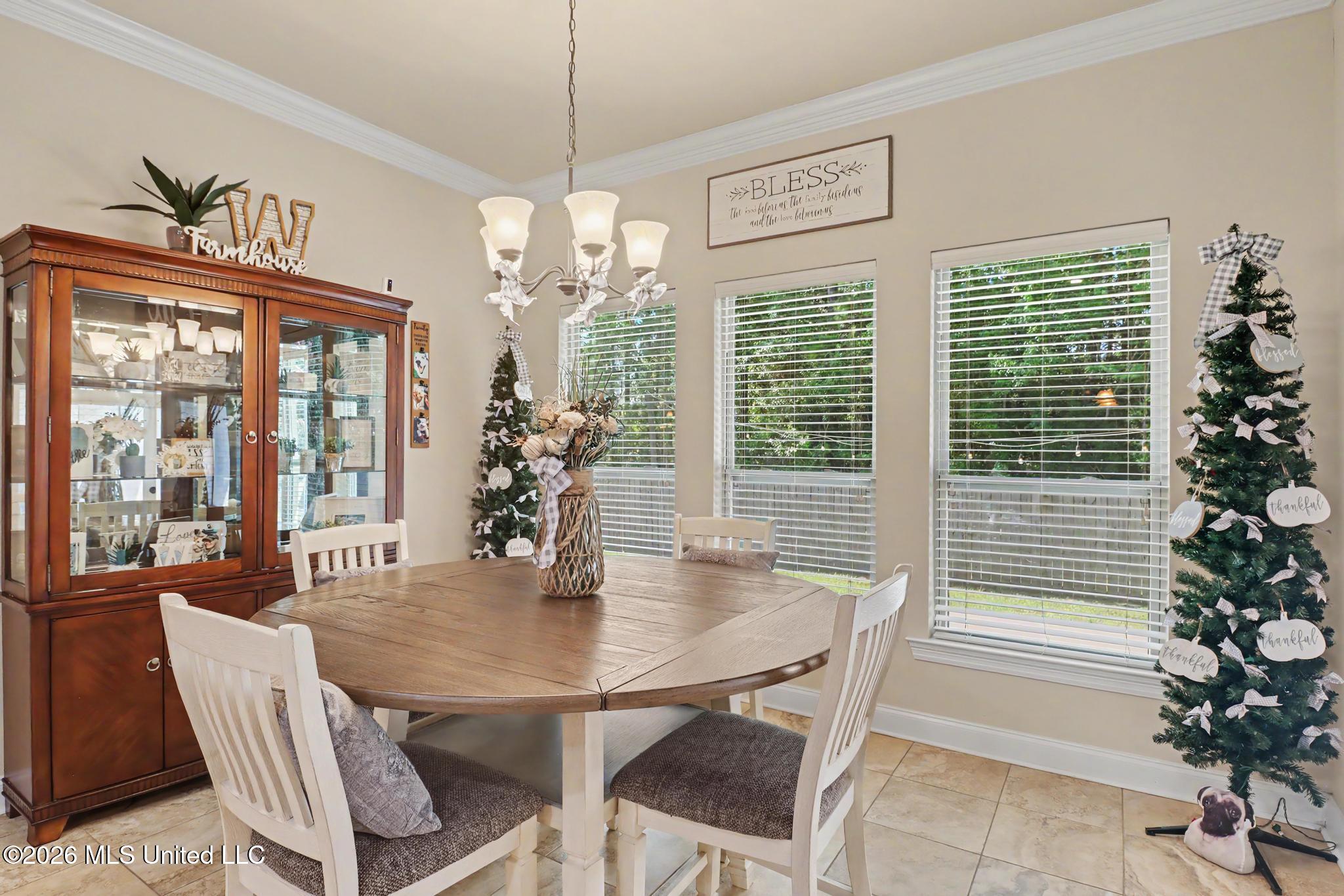 12930 Hebert Cove Property Photo 8
