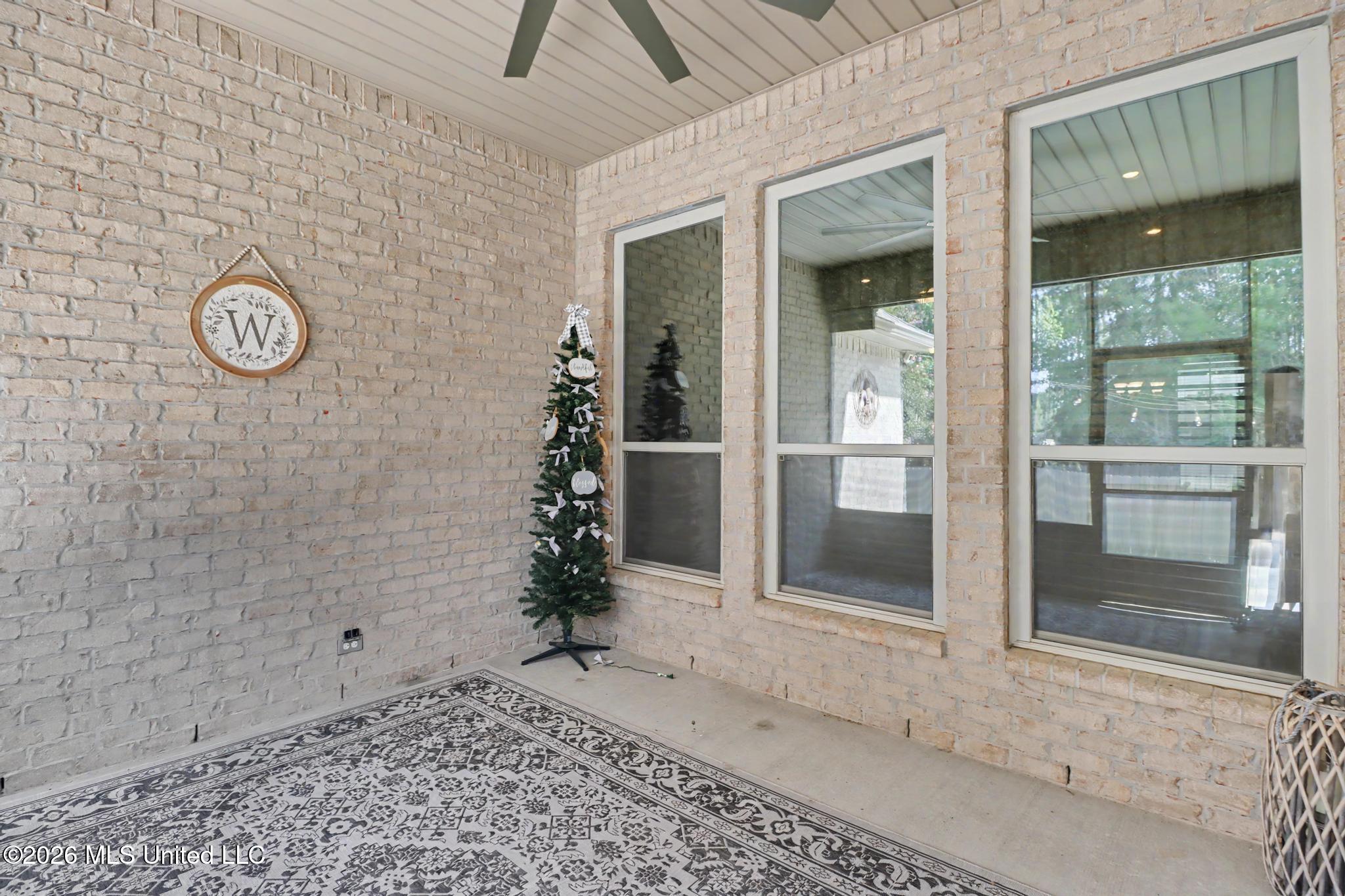 12930 Hebert Cove Property Photo 21