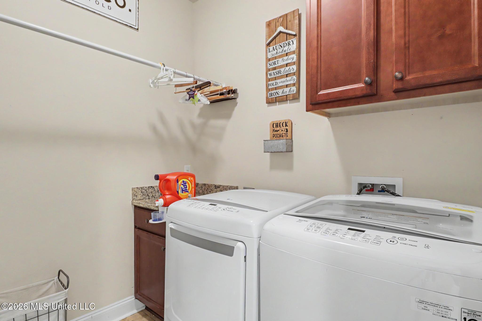 12930 Hebert Cove Property Photo 24