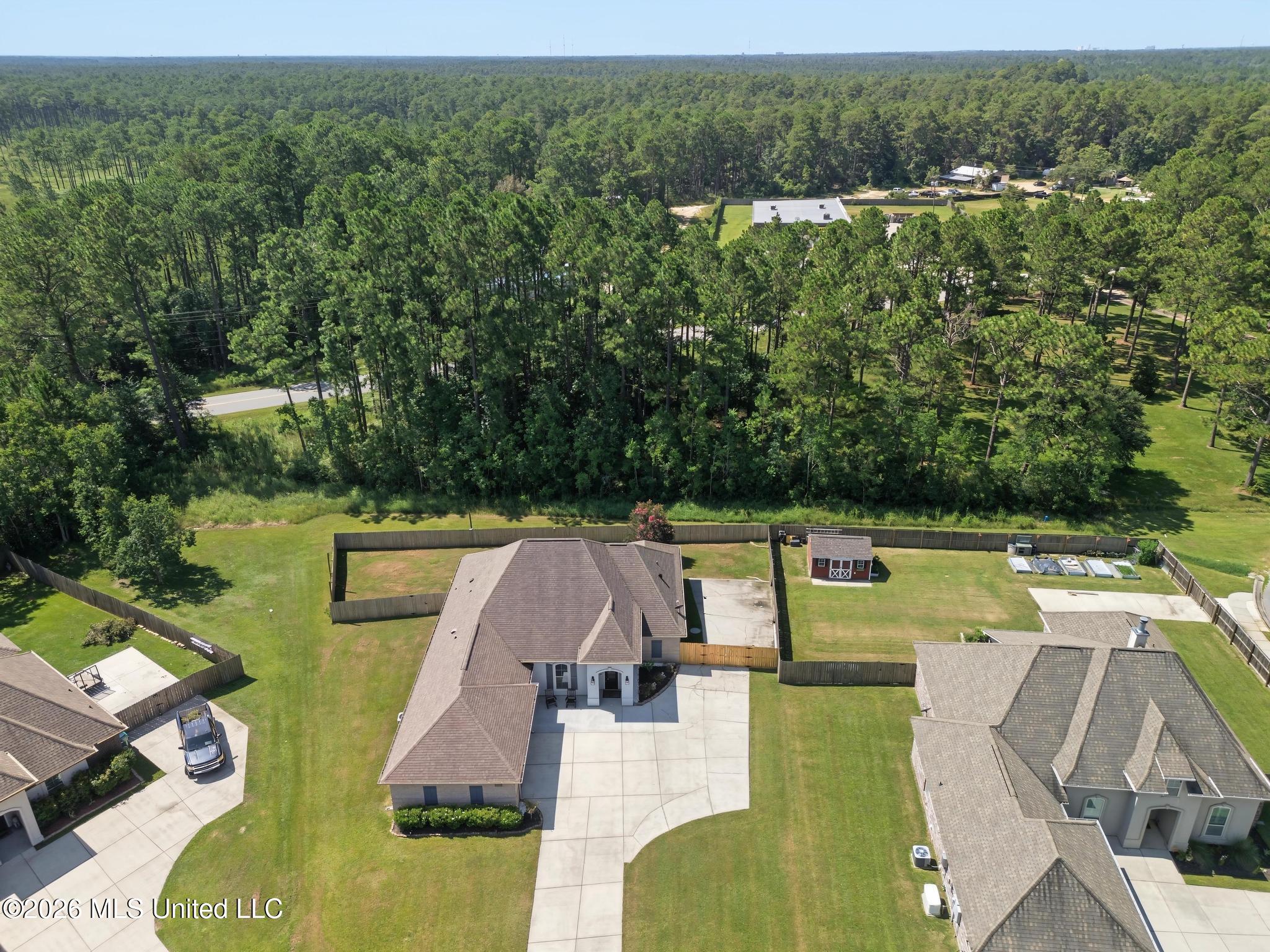 12930 Hebert Cove Property Photo 27