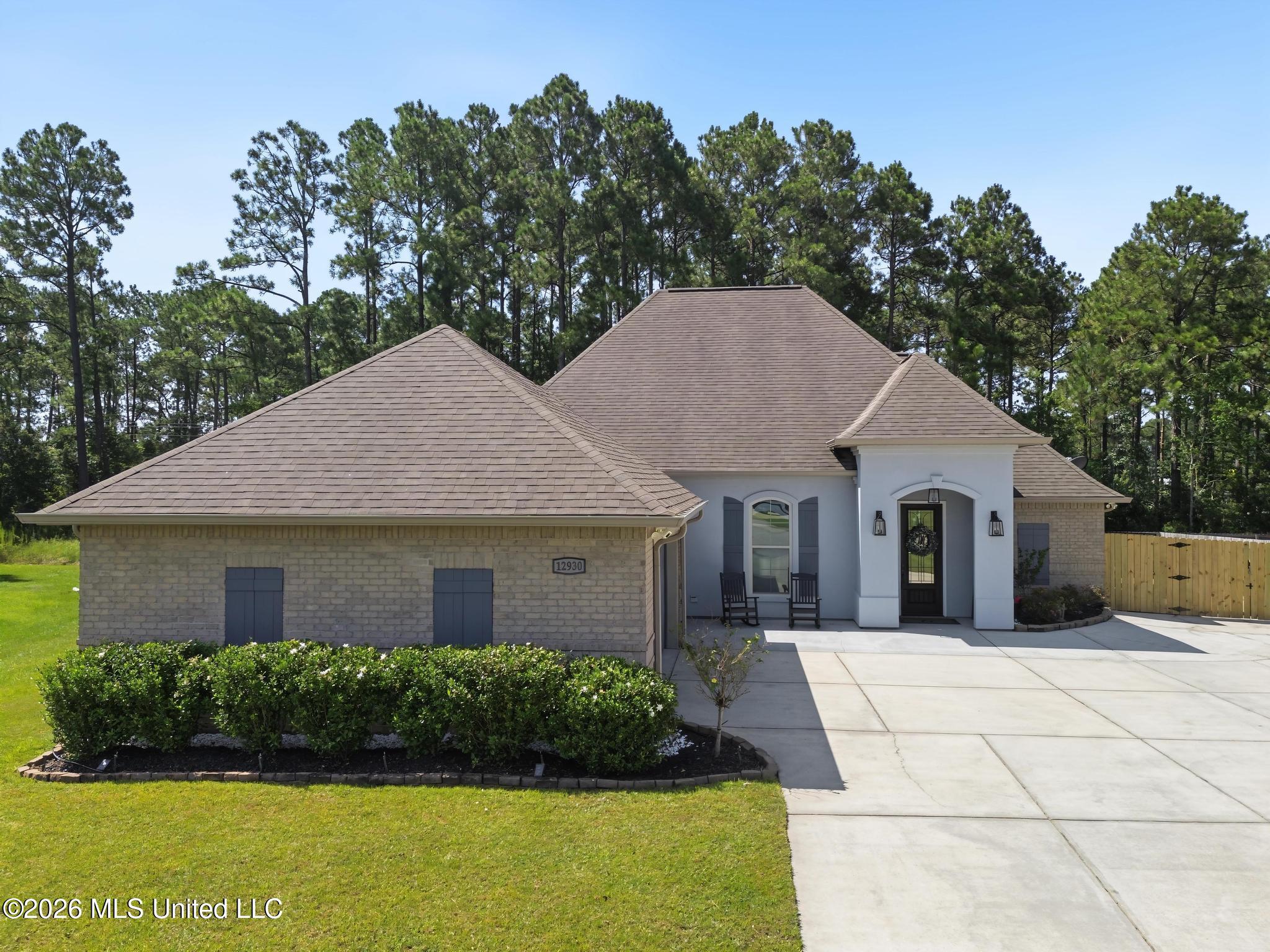12930 Hebert Cove Property Photo 28