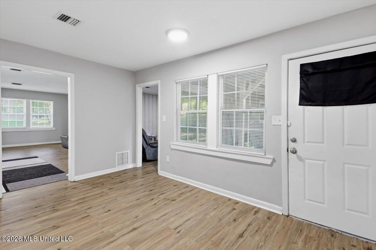 507 Heatherwood Drive Property Photo 10