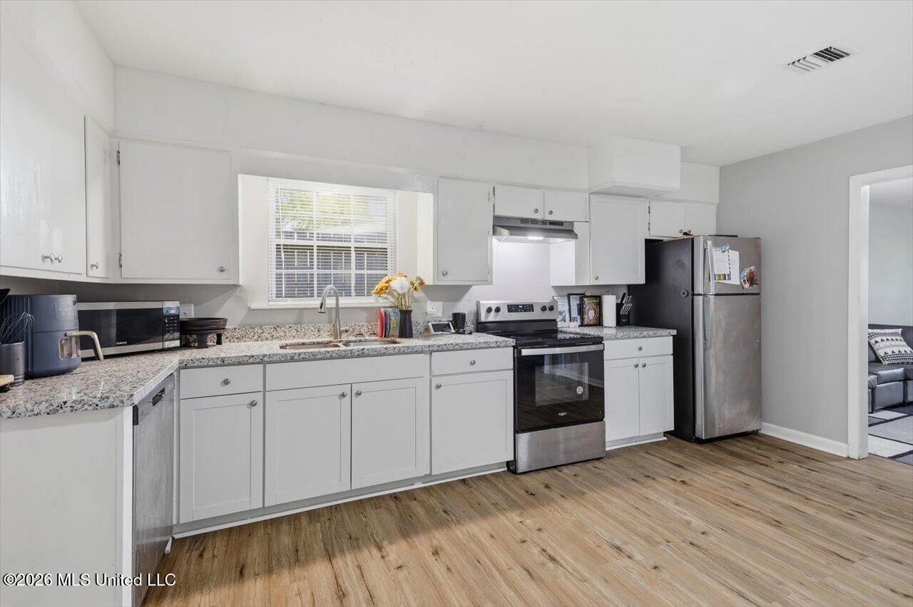 507 Heatherwood Drive Property Photo 11
