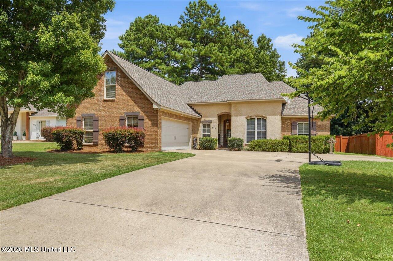 112 Talons Trail Property Photo 2