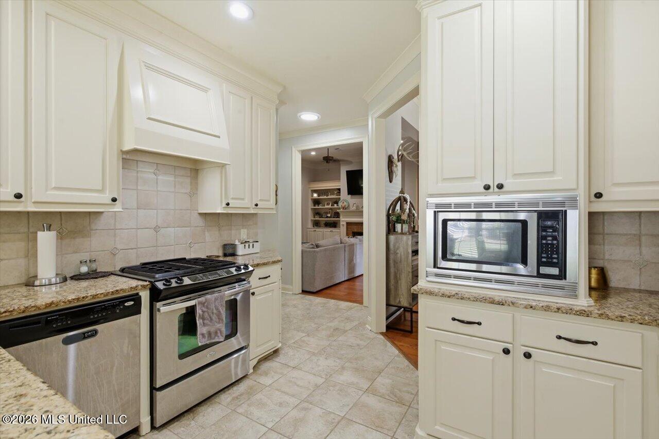 112 Talons Trail Property Photo 12