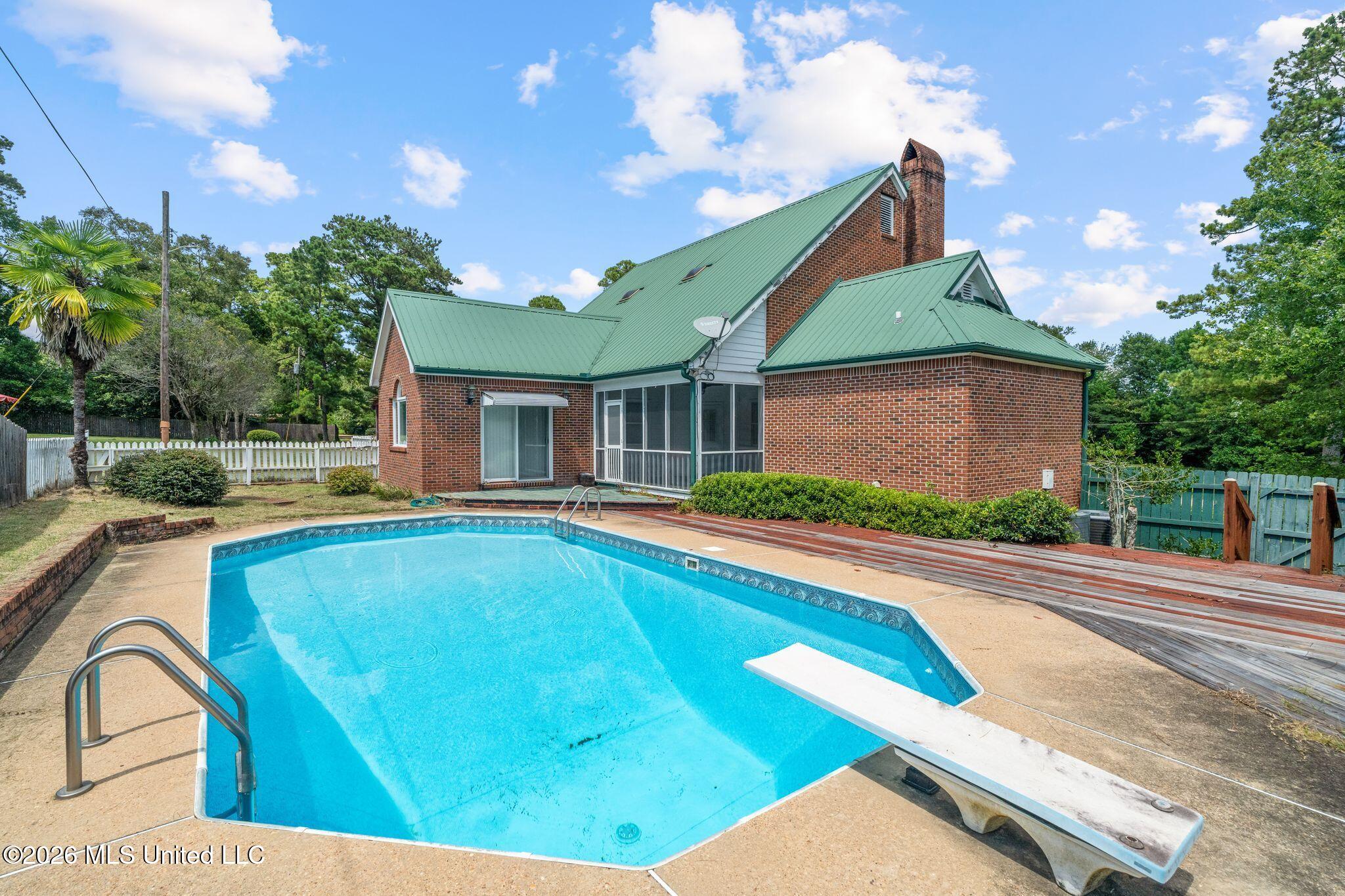 212 Hillman Road Property Photo 4