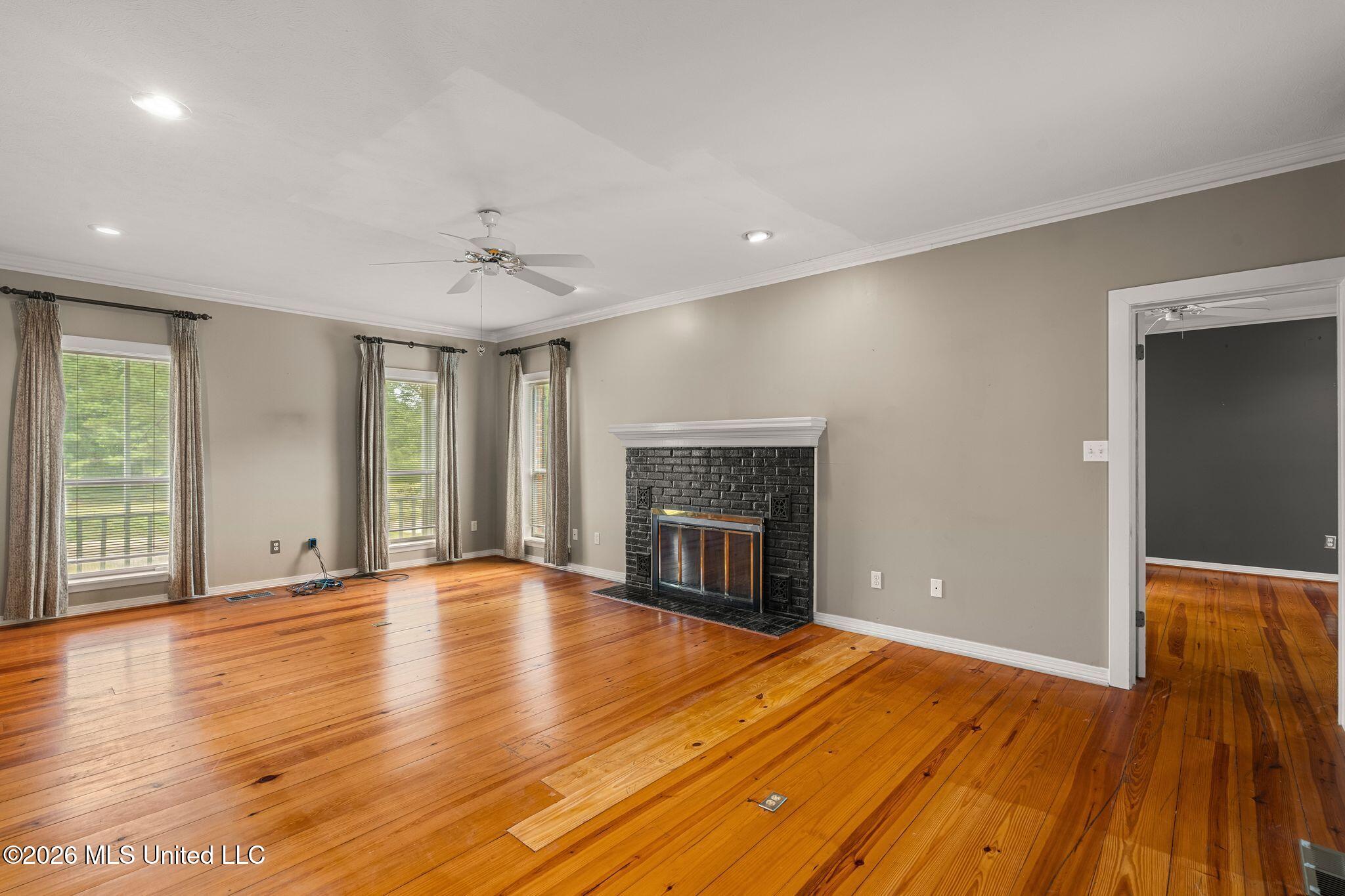 212 Hillman Road Property Photo 6