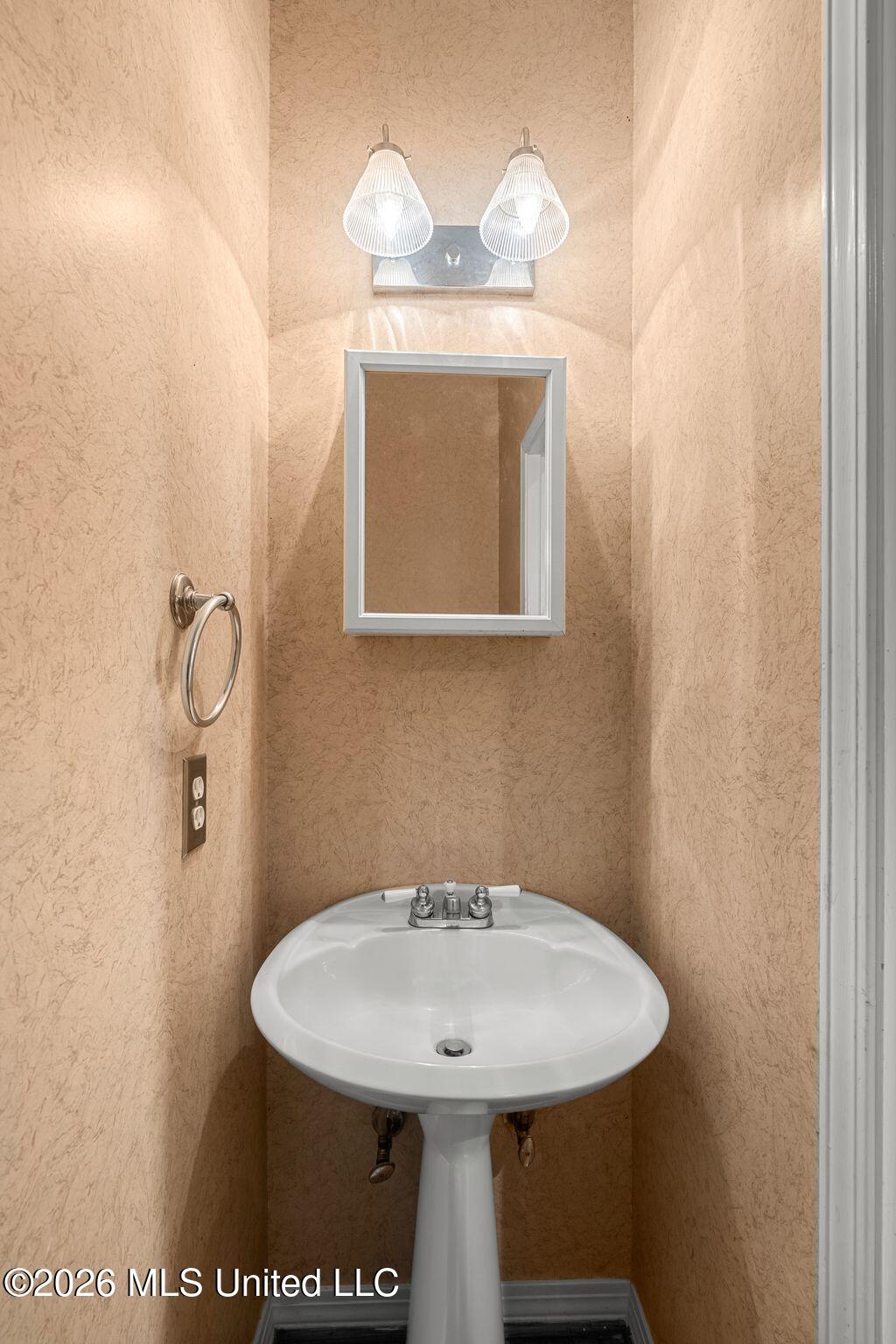 212 Hillman Road Property Photo 12