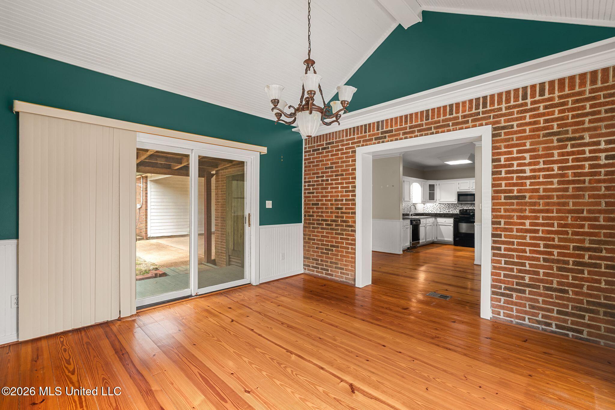 212 Hillman Road Property Photo 14