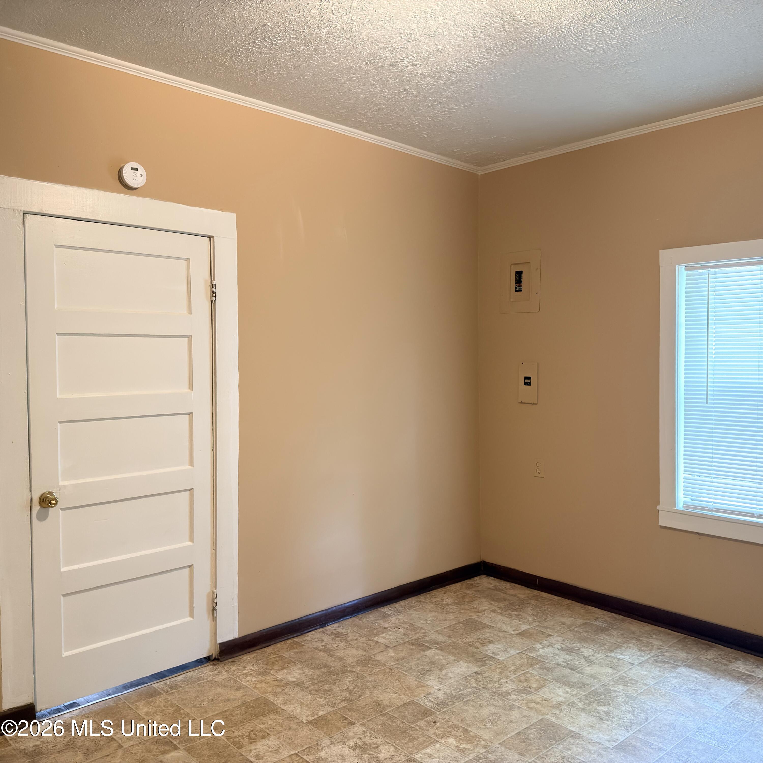 406 S Washington Street Property Photo 15
