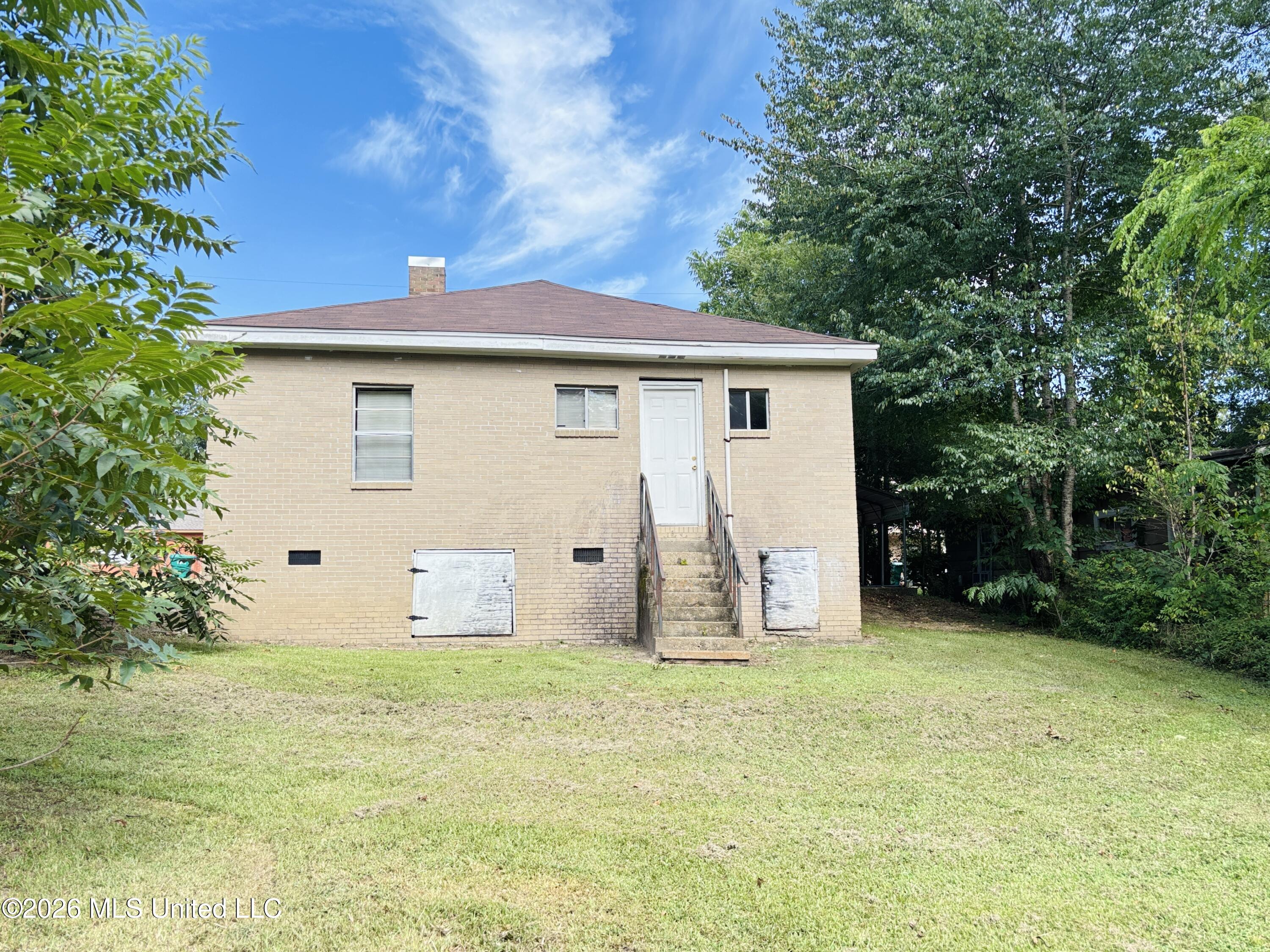 406 S Washington Street Property Photo 20