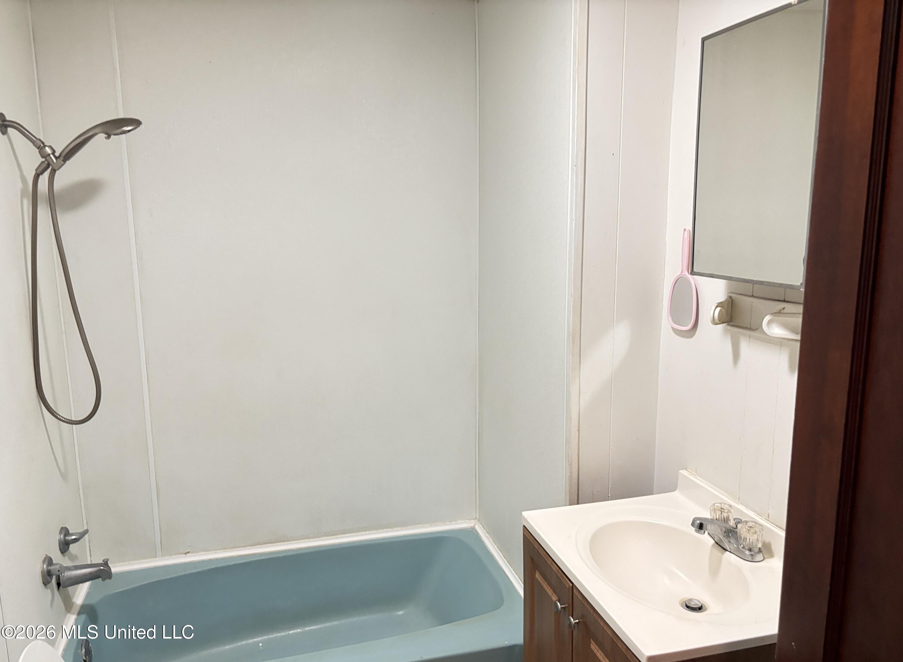 402 S Washington Street Property Photo 8
