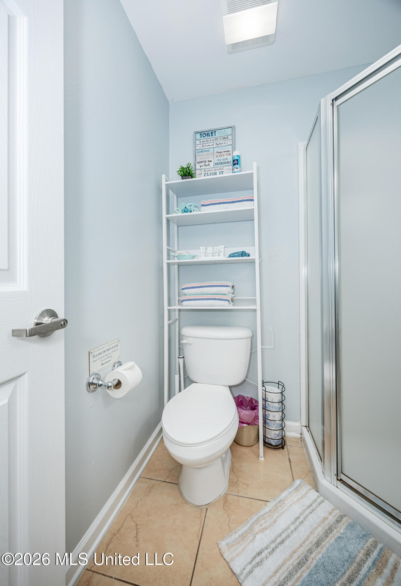 2421 Beachview Drive Property Photo 21