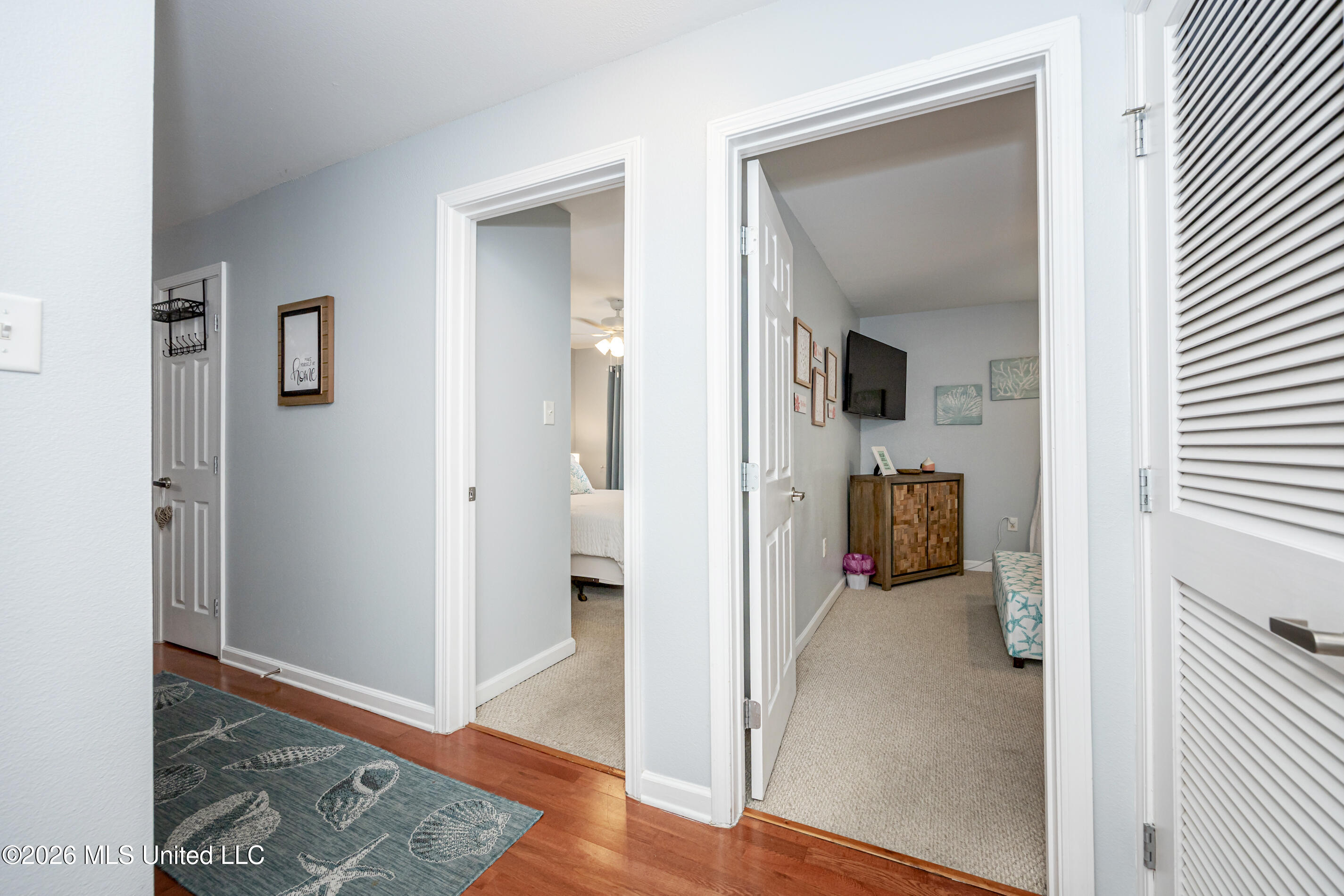 2421 Beachview Drive Property Photo 31